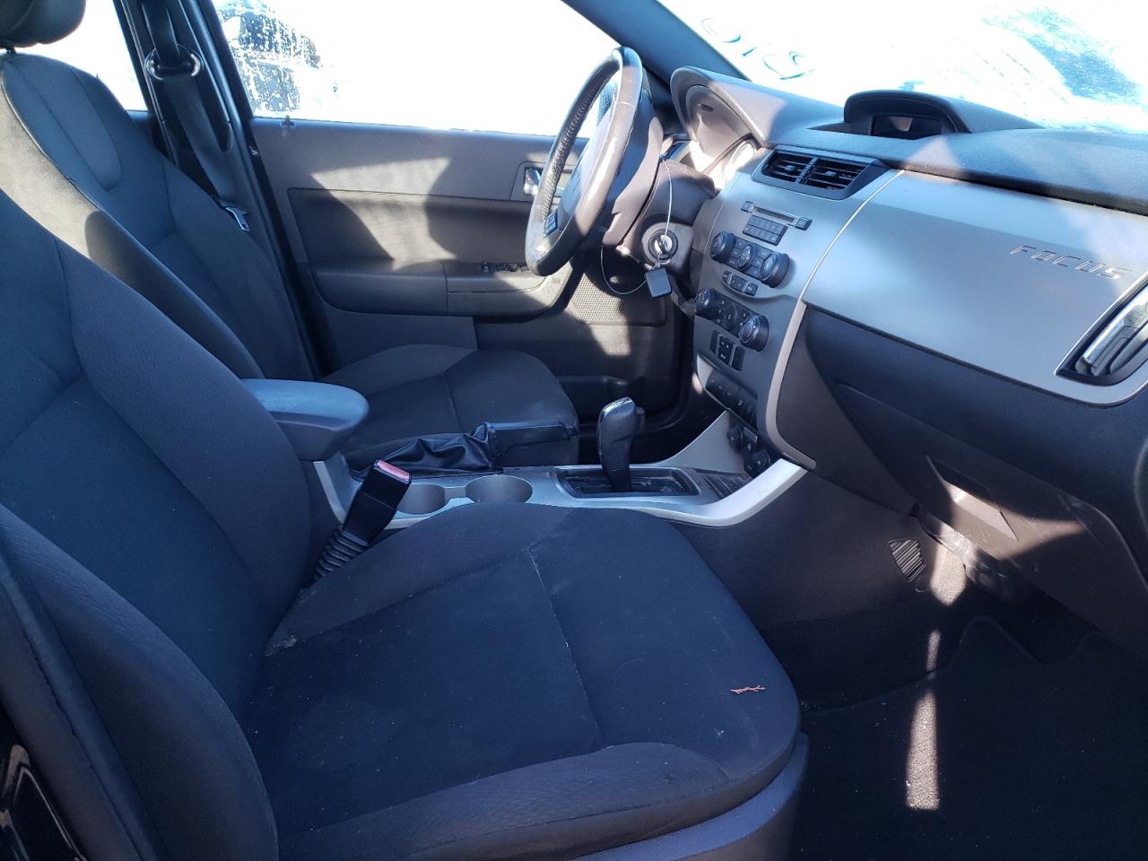 Photo 5 from auction – 2008 FORD FOCUS SE with VIN 1FAHP35N08W222430