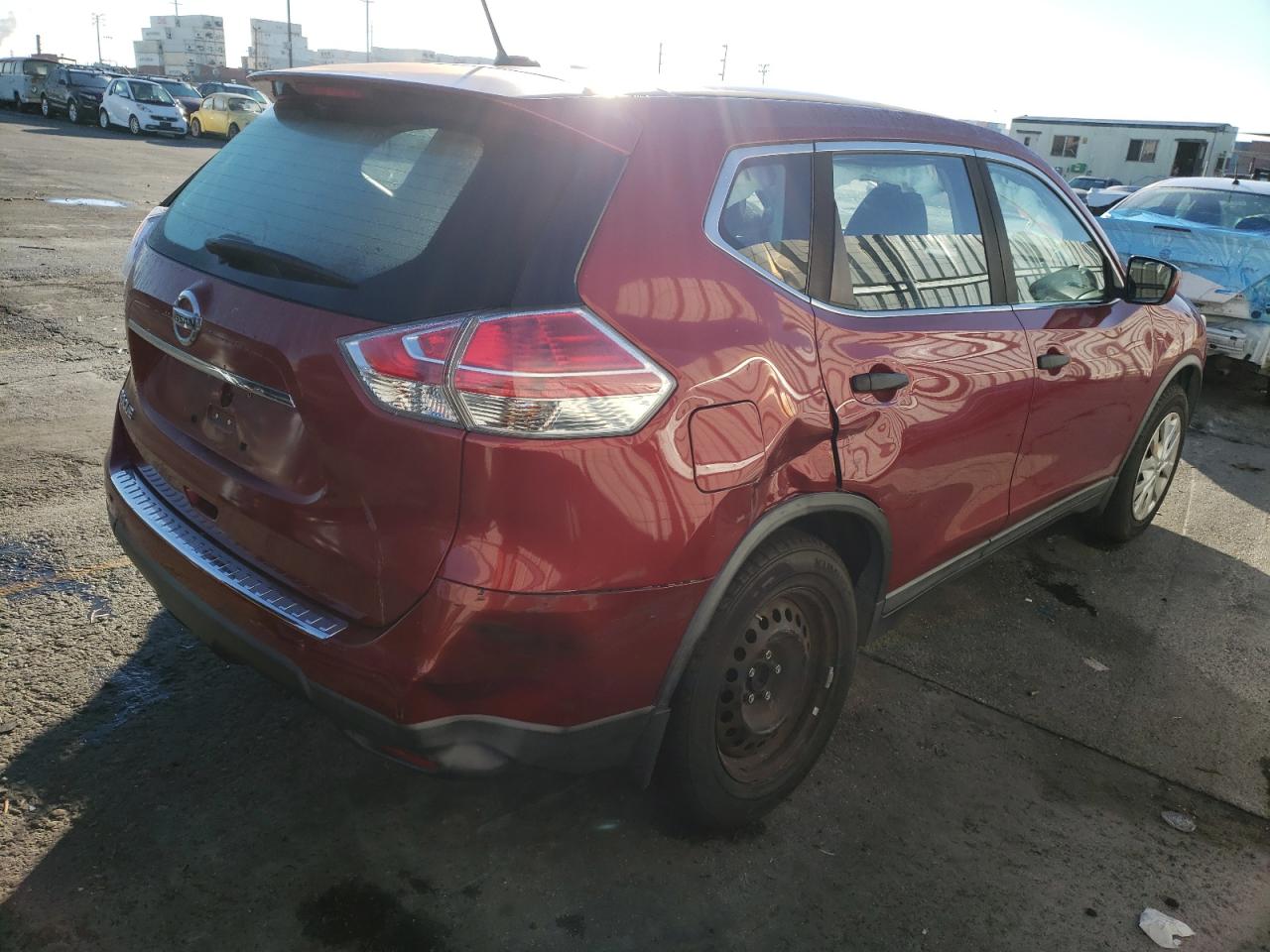 Photo 4 from auction – 2016 NISSAN ROGUE S with VIN KNMAT2MT1GP630171