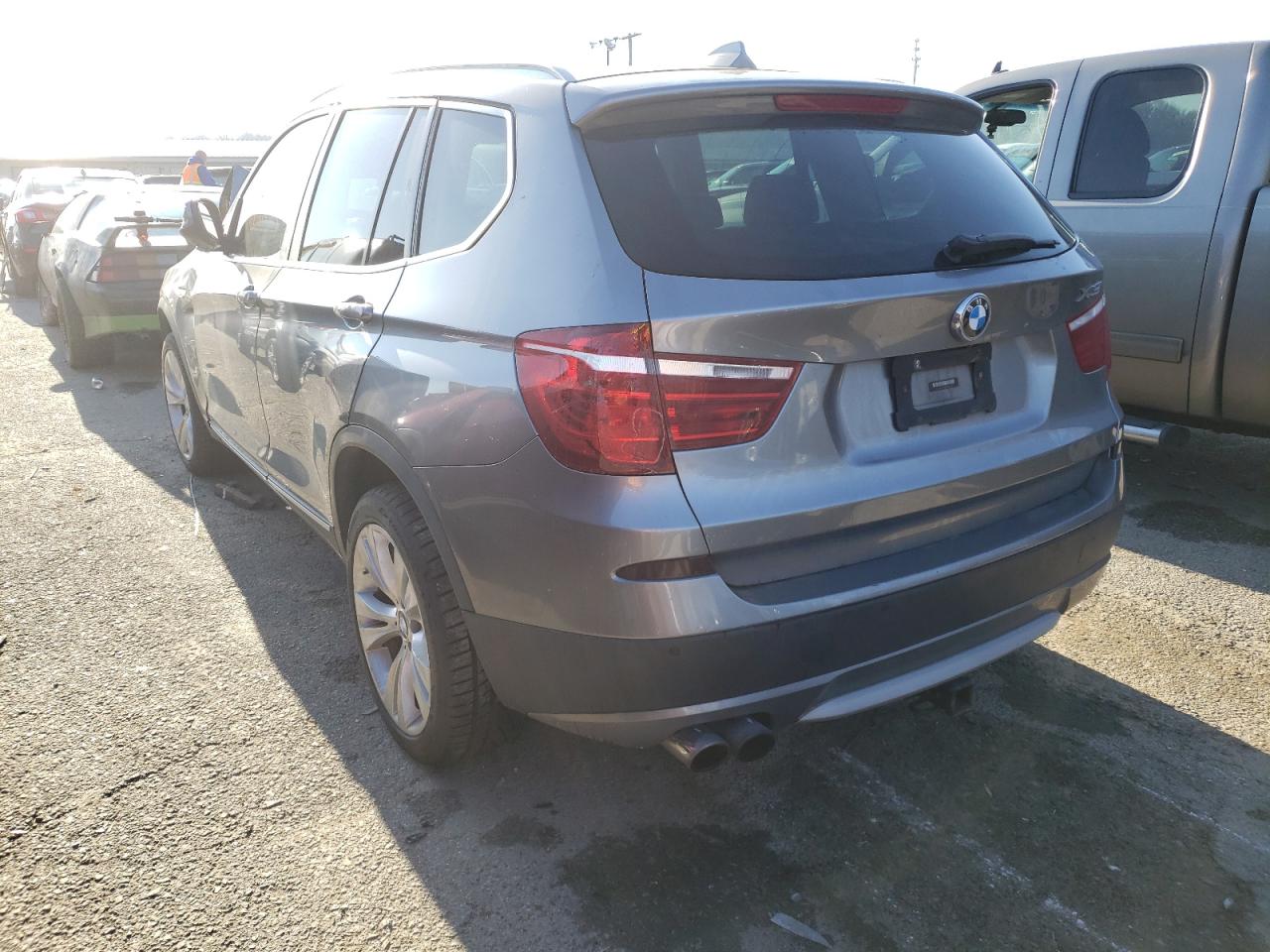 Photo 3 from auction – 2011 BMW X3 XDRIVE3 with VIN 5UXWX7C58BL730938