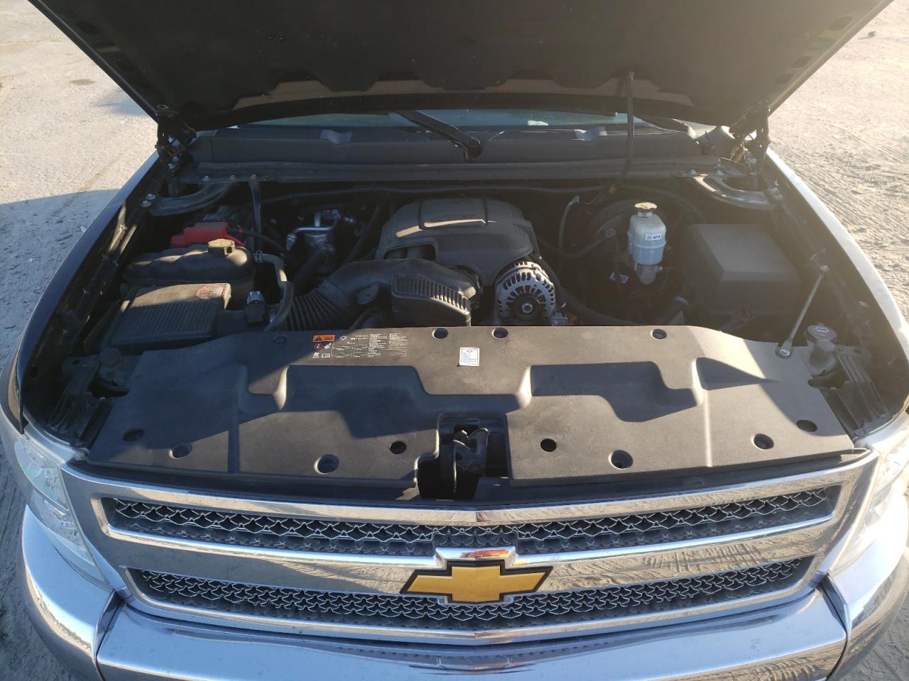 Photo 7 from auction – 2013 CHEVROLET SILVERADO with VIN 1GCRCSE06DZ128165
