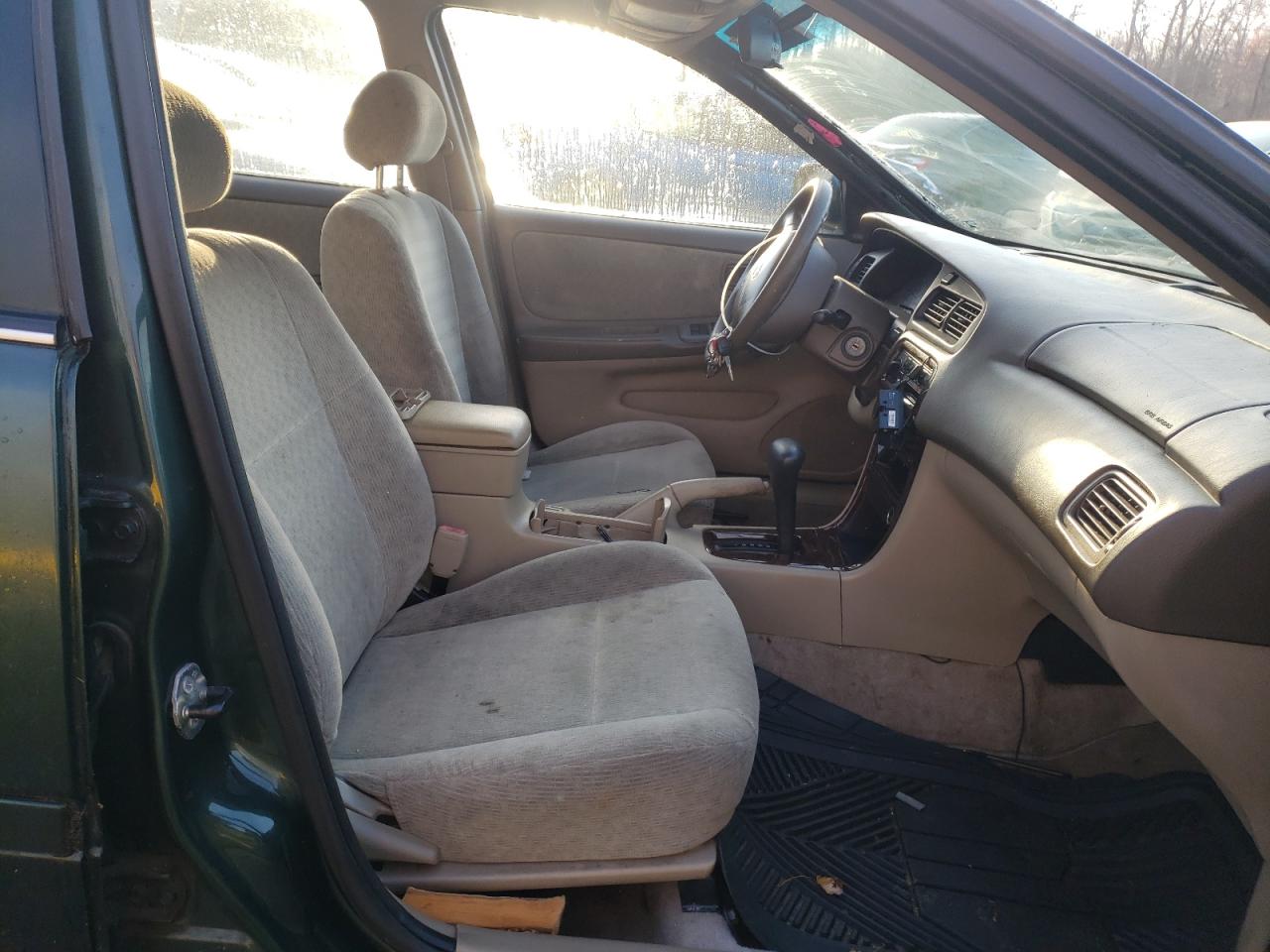 Photo 5 from auction – 2001 NISSAN ALTIMA XE with VIN 1N4DL01D61C201434