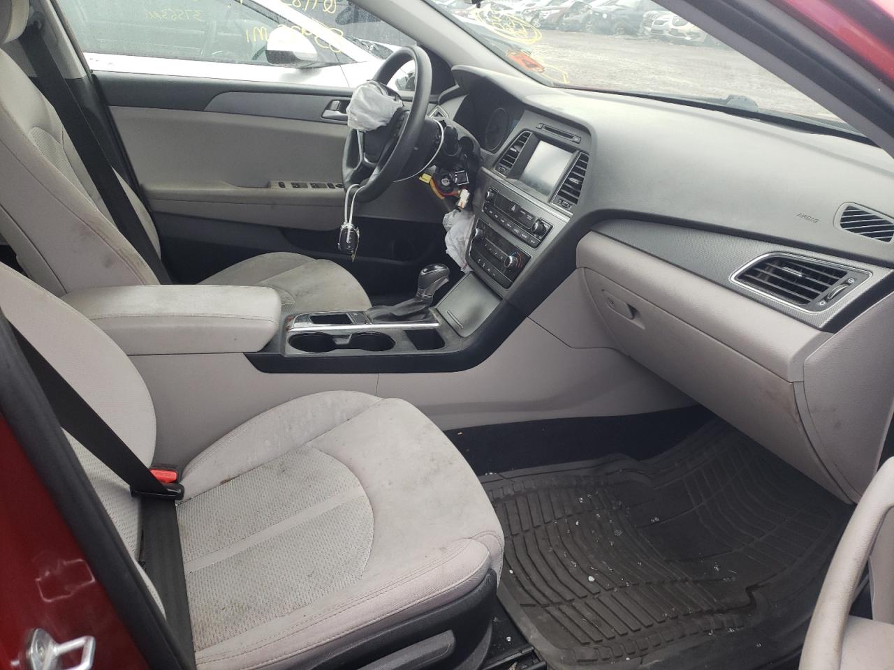 Photo 5 from auction – 2016 HYUNDAI SONATA SE with VIN 5NPE24AF5GH299959