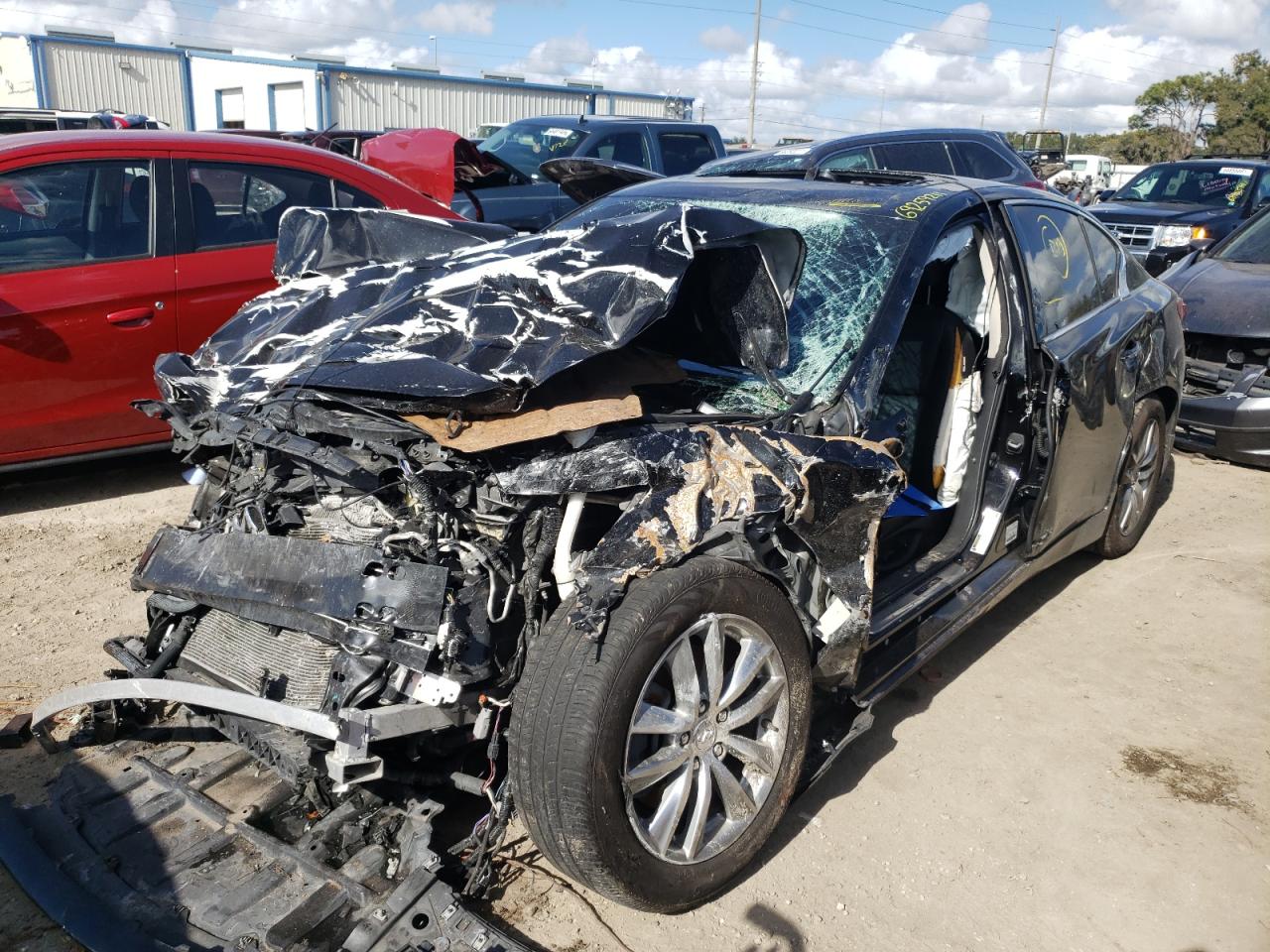 Photo 2 from auction – 2016 INFINITI Q50 PREMIU with VIN JN1EV7AP7GM303083