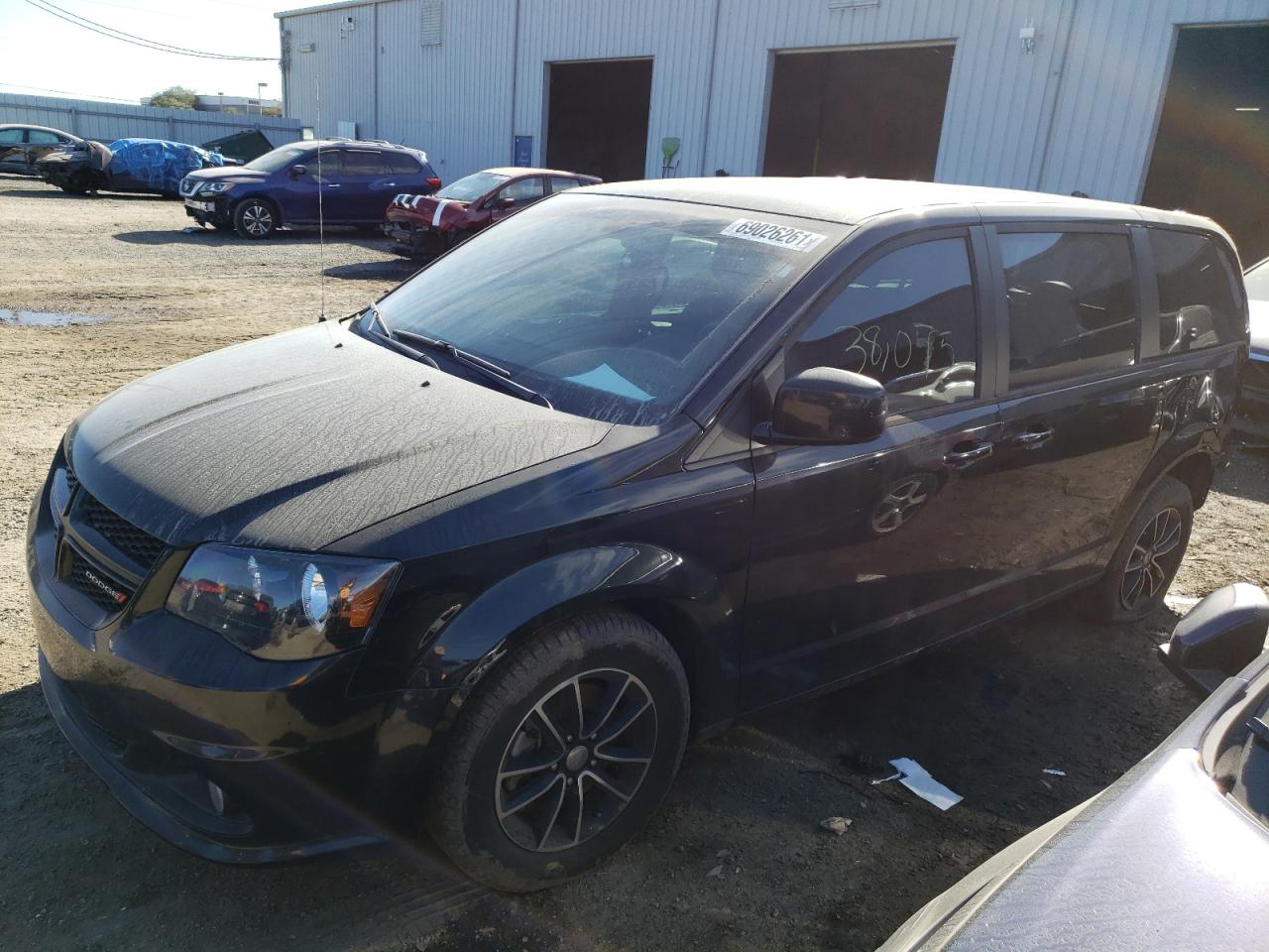 Photo 2 from auction – 2019 DODGE GRAND CARA with VIN 2C4RDGCG8KR546471
