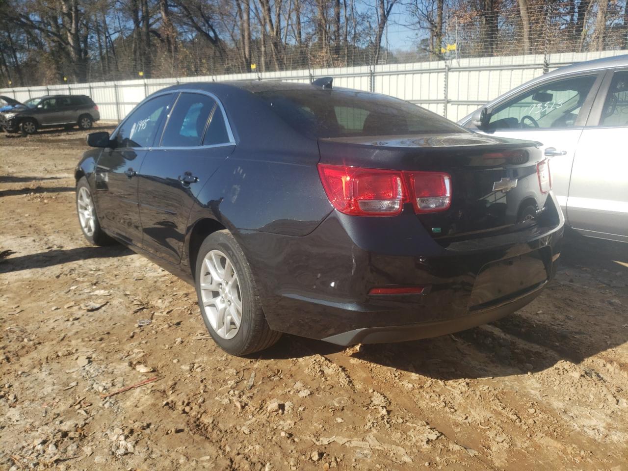 Photo 3 from auction – 2015 CHEVROLET MALIBU 1LT with VIN 1G11C5SL2FF196098