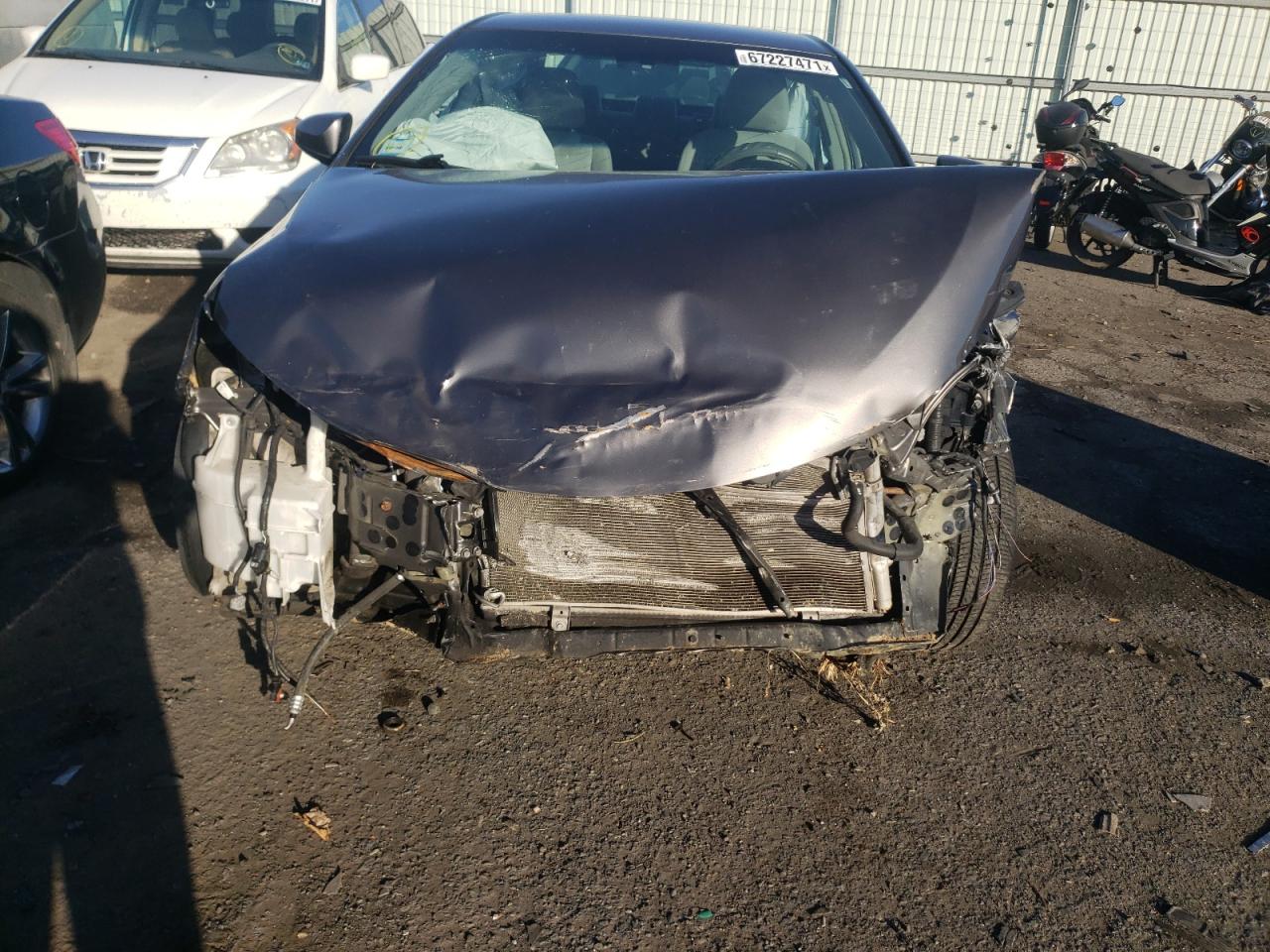 Photo 9 from auction – 2017 TOYOTA CAMRY HYBR with VIN 4T1BD1FK2HU210241