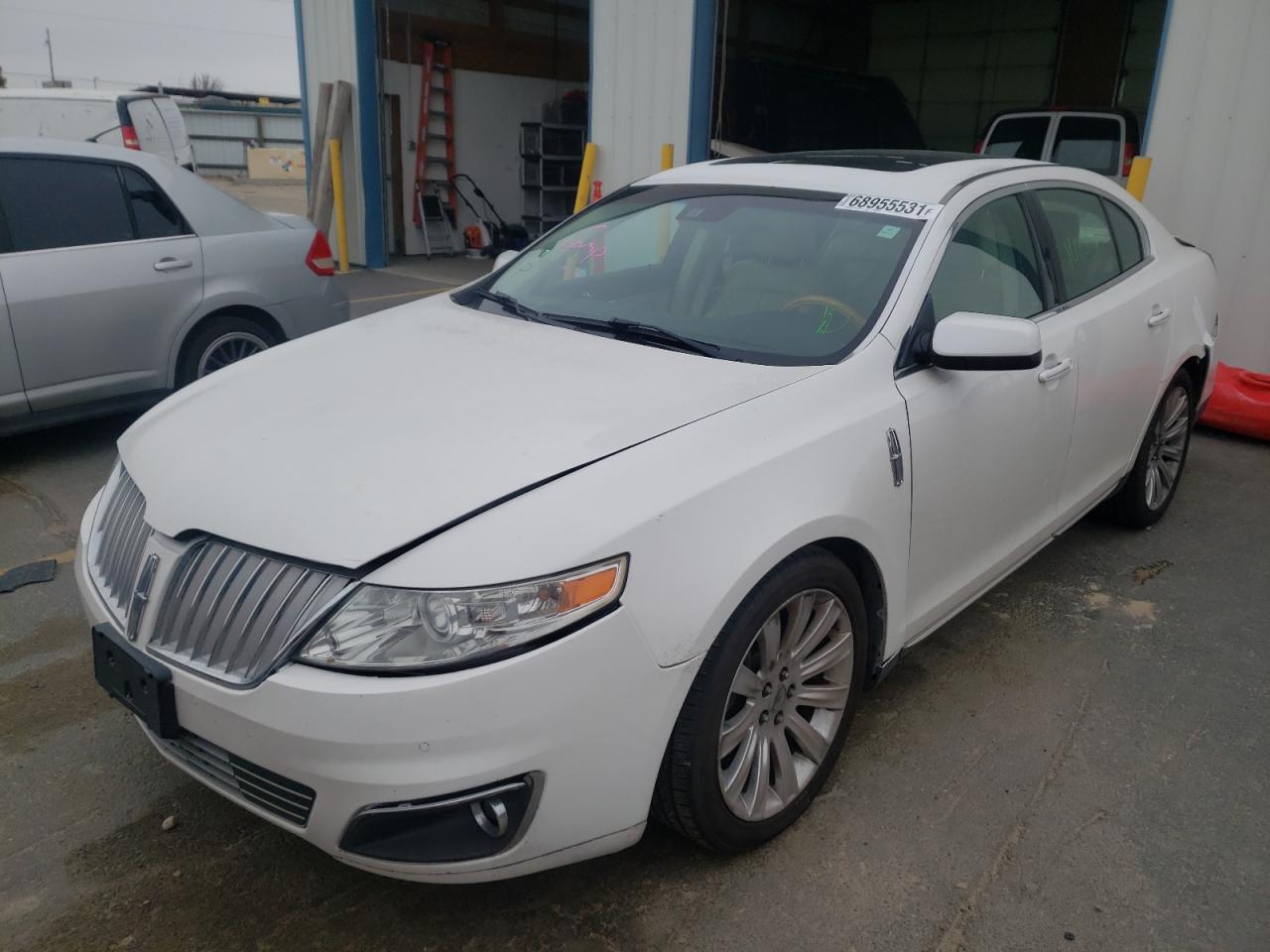 Photo 2 from auction – 2010 LINCOLN MKS with VIN 1LNHL9DR1AG604779