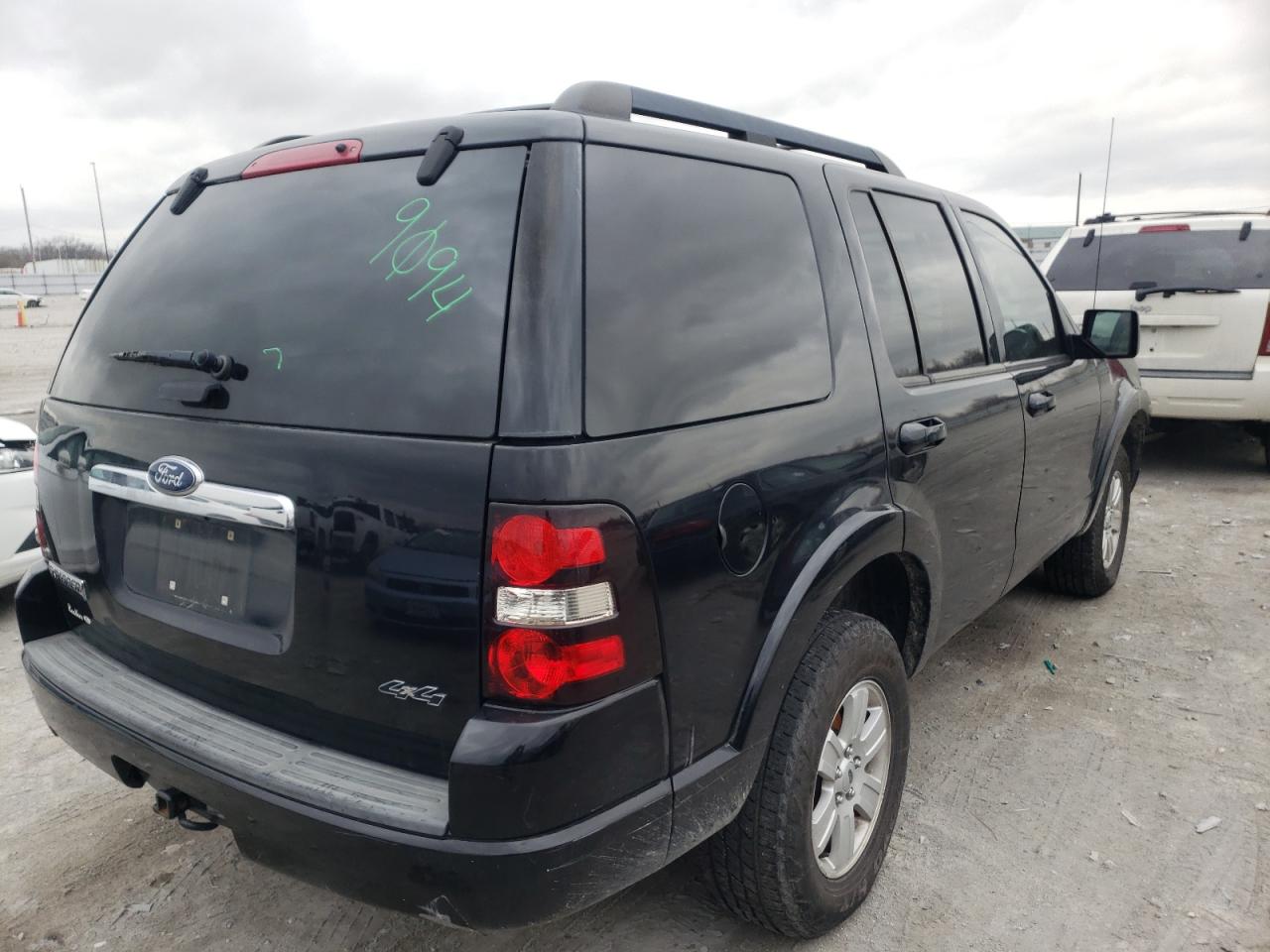 Photo 4 from auction – 2010 FORD EXPLORER X with VIN 1FMEU7DE1AUA35855