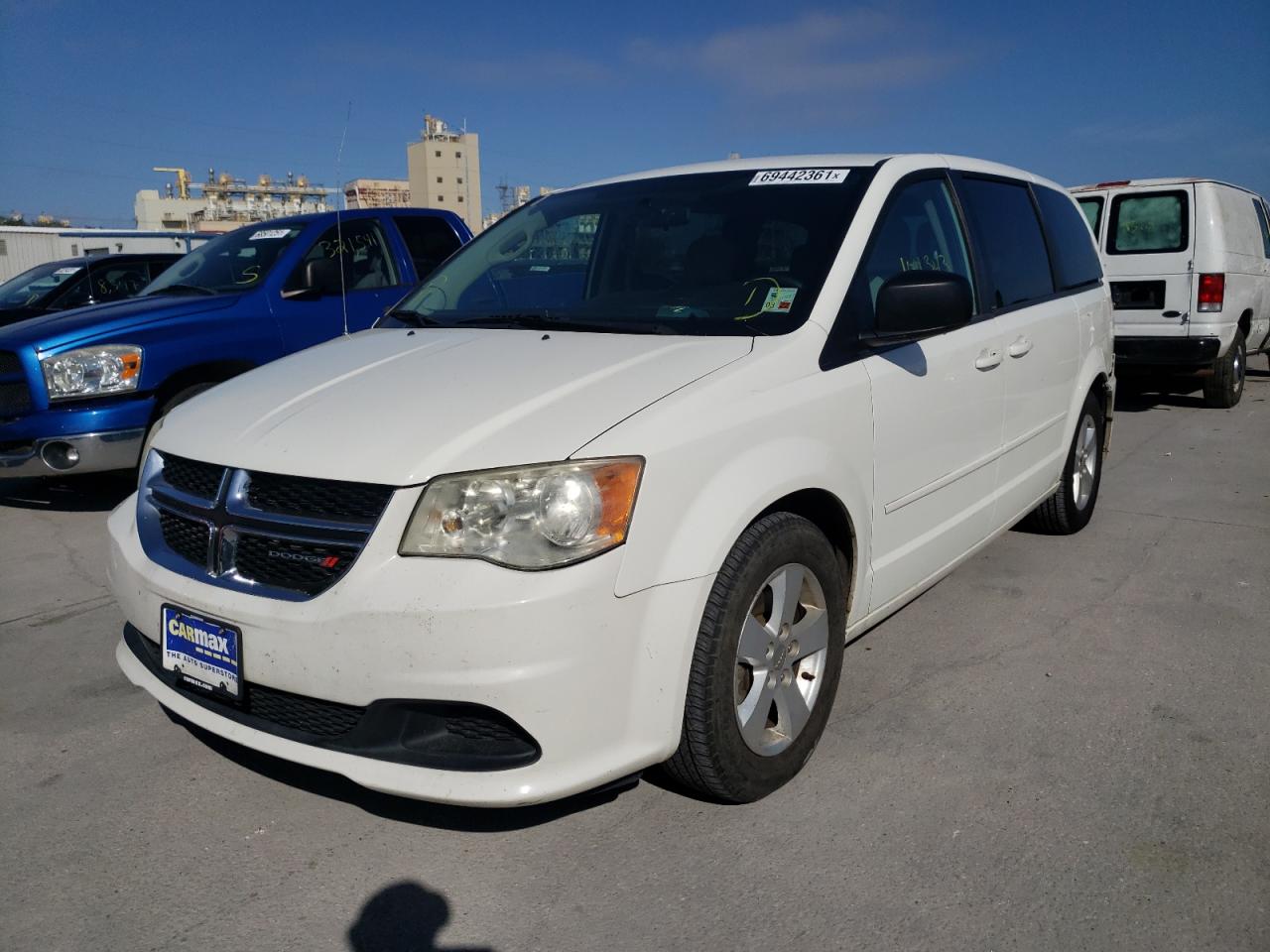 Photo 2 from auction – 2013 DODGE GRAND CARA with VIN 2C4RDGBGXDR534746