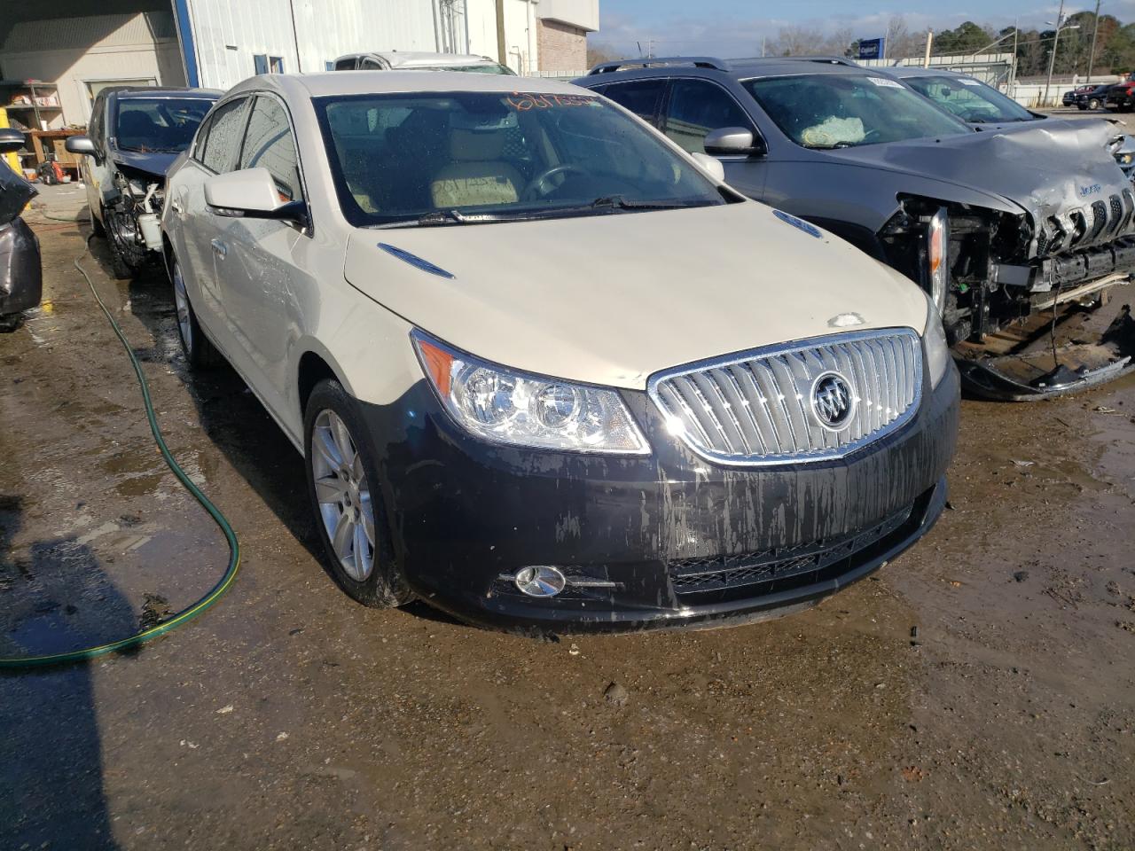 BUICK LACROSSE P 2012 con VIN 1G4GD5E38CF265300 - Foto de la subasta