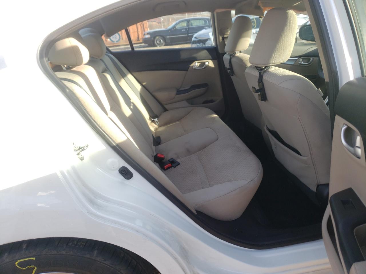 Photo 6 from auction – 2014 HONDA CIVIC EX with VIN 19XFB2F84EE219765