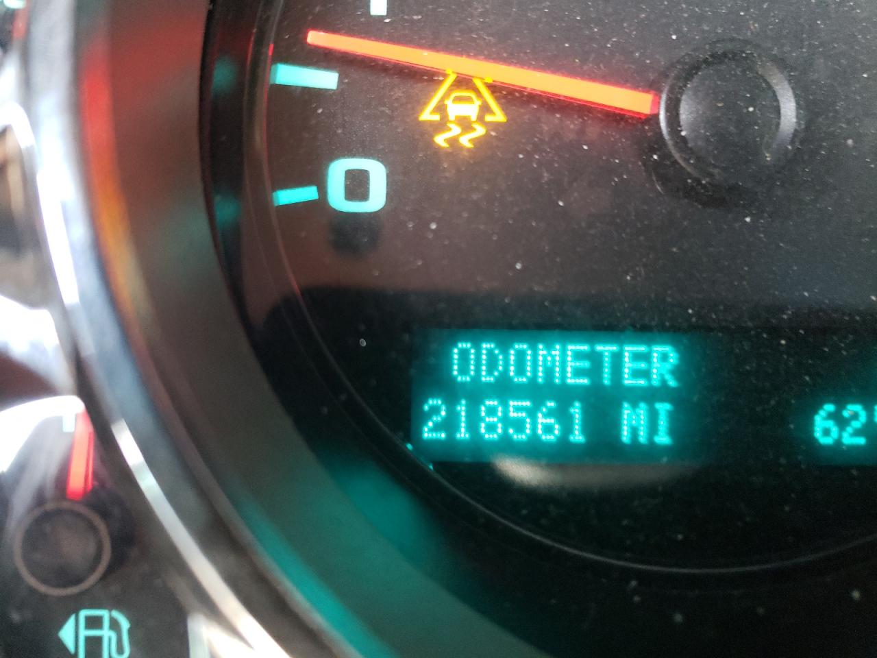 Photo 8 from auction – 2011 CHEVROLET SILVERADO with VIN 1GCRCSE0XBZ449655