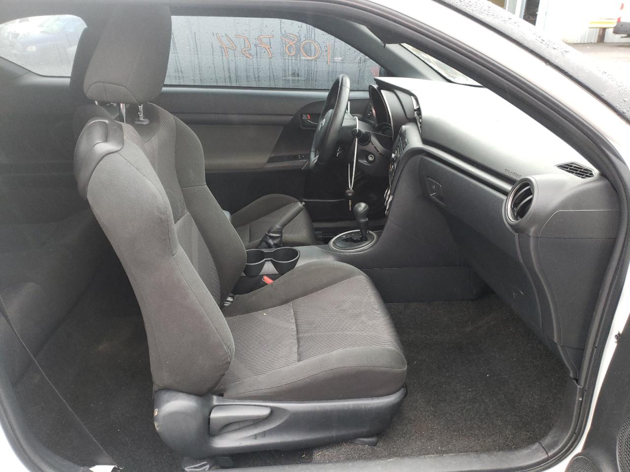 Photo 5 from auction – 2012 TOYOTA SCION TC with VIN JTKJF5C76C3044282