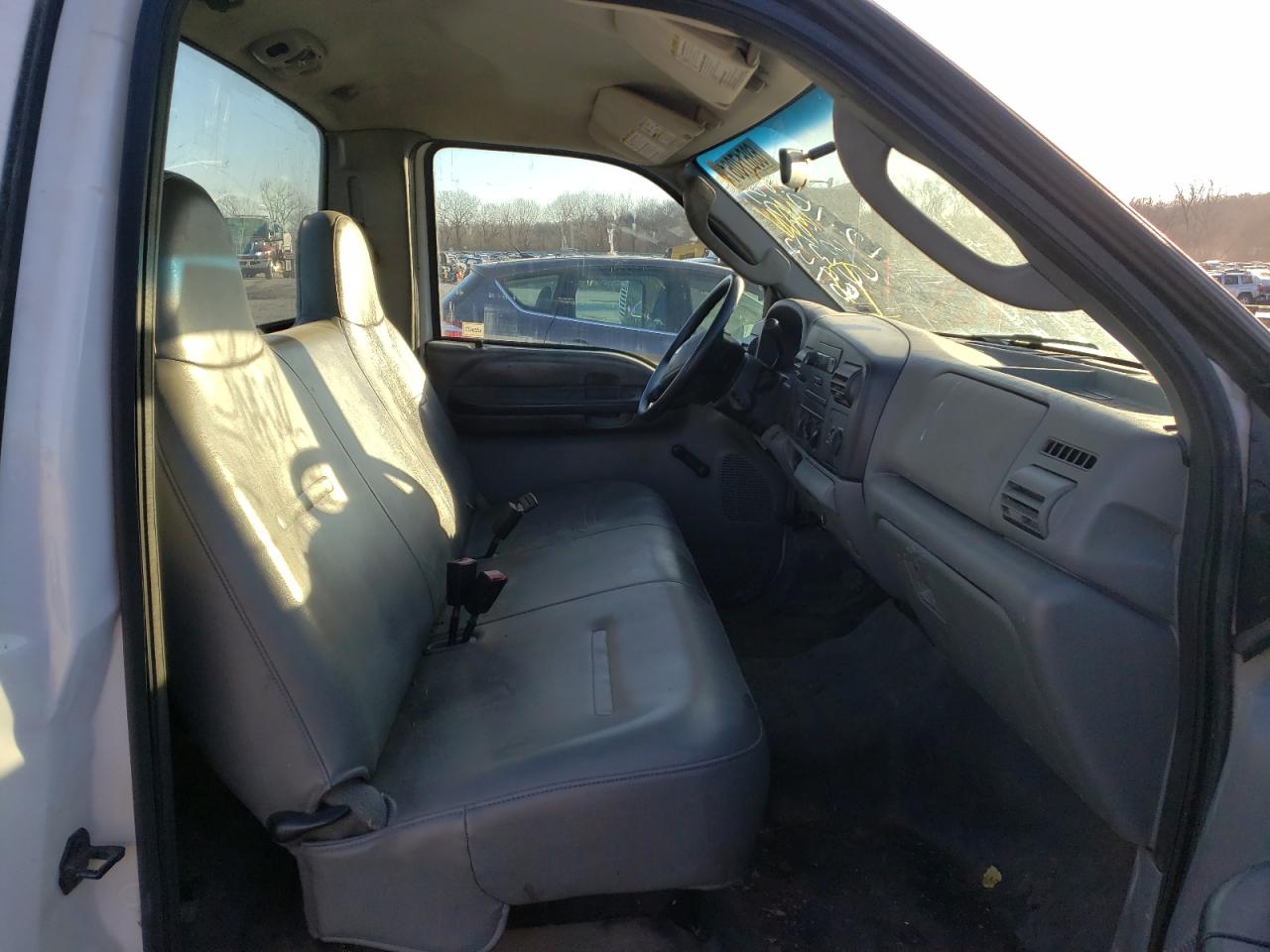 Photo 5 from auction – 2006 FORD F250 SUPER with VIN 1FTNF20546EC08390