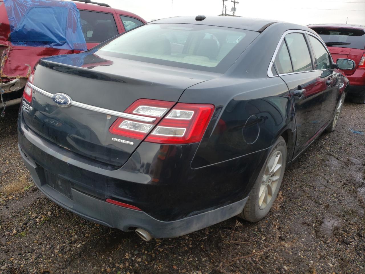 Foto 4 de la subasta – 2013 FORD TAURUS SE con VIN 1FAHP2D89DG178051