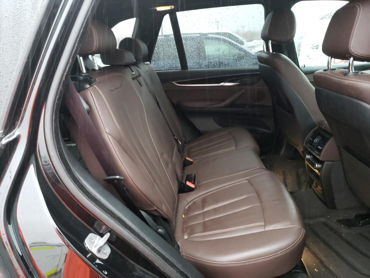 Photo 6 from auction – 2017 BMW X5 XDRIVE3 with VIN 5UXKR0C32H0V77384