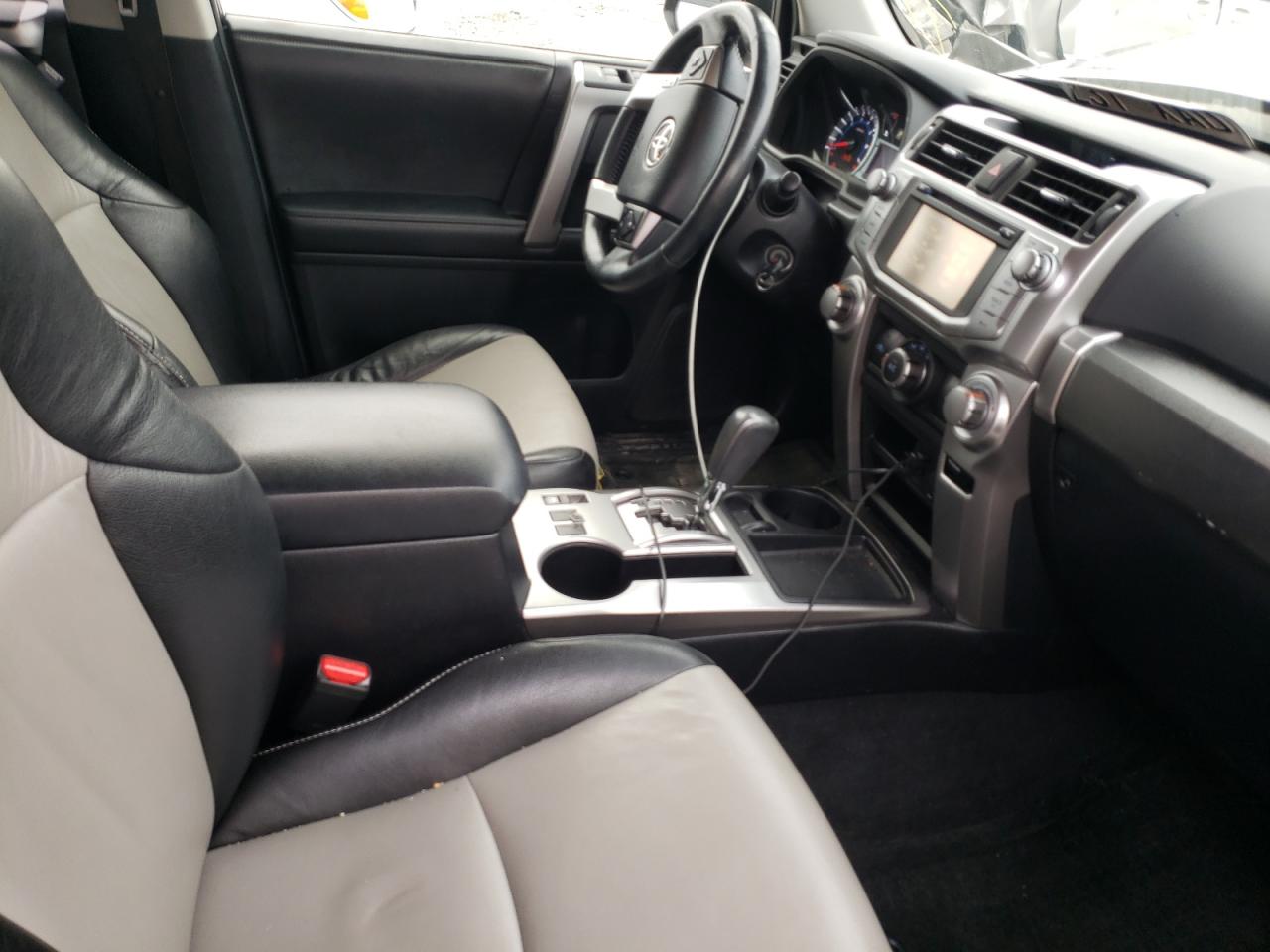 Photo 5 from auction – 2015 TOYOTA 4RUNNER SR with VIN JTEZU5JRXF5089850