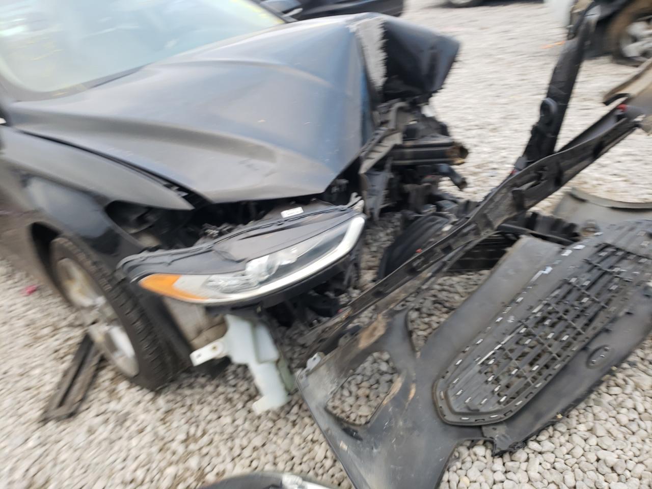 Photo 9 from auction – 2014 FORD FUSION SE with VIN 3FA6P0HD0ER196435