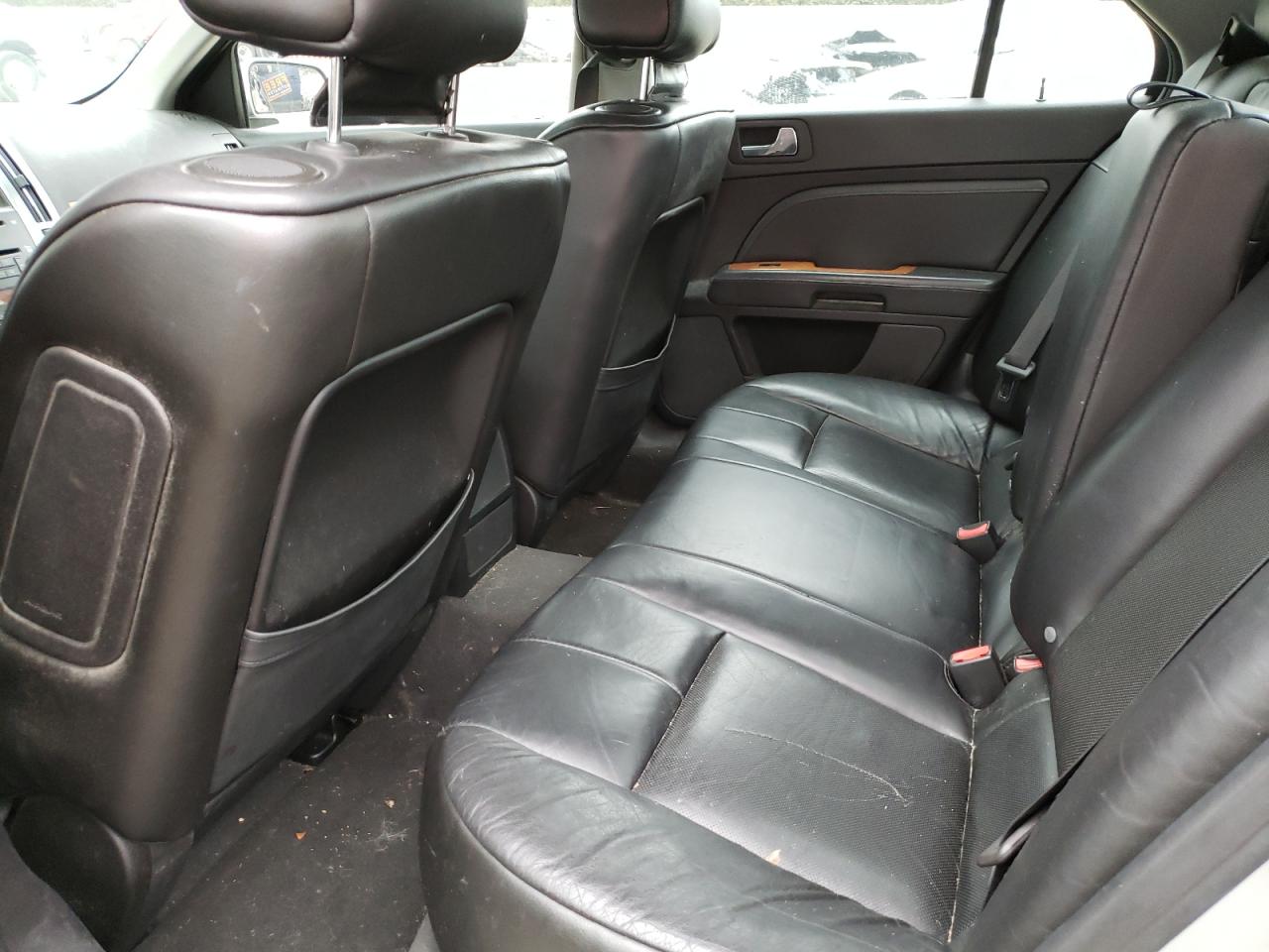 Photo 6 from auction – 2008 CADILLAC STS with VIN 1G6DW67V580120556