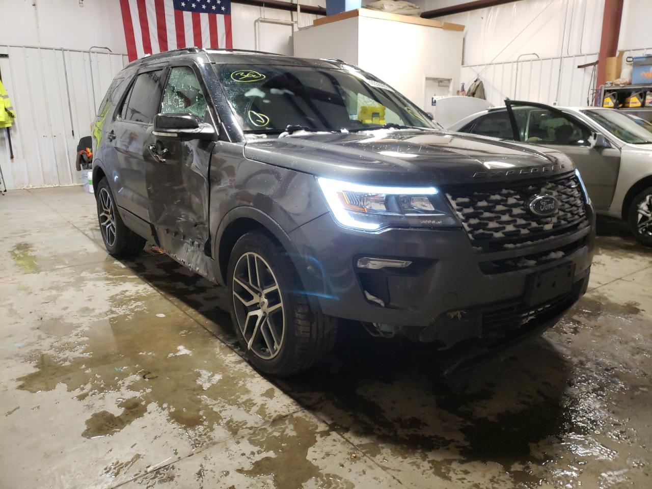 FORD EXPLORER S 2018 with VIN 1FM5K8GT3JGA44609 - Photo from auction