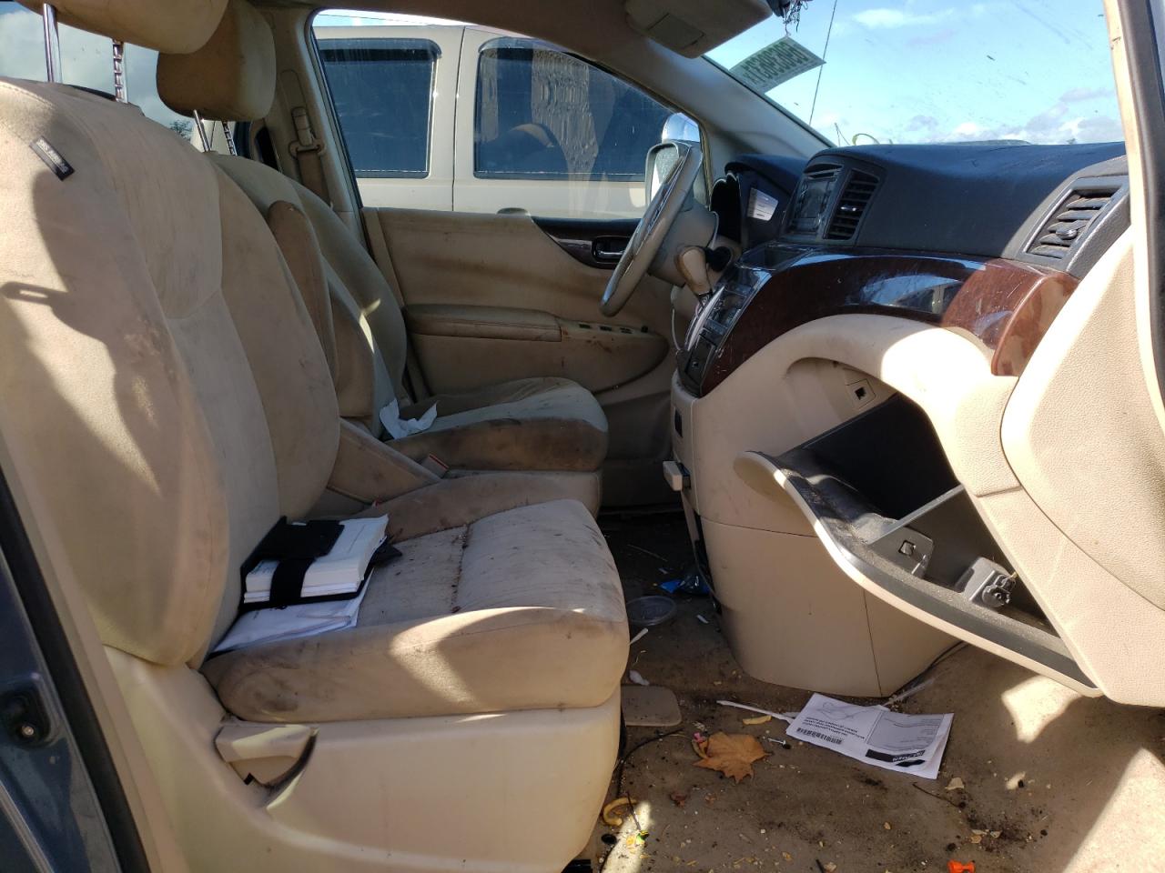 Photo 5 from auction – 2011 NISSAN QUEST S with VIN JN8AE2KP4B9012649