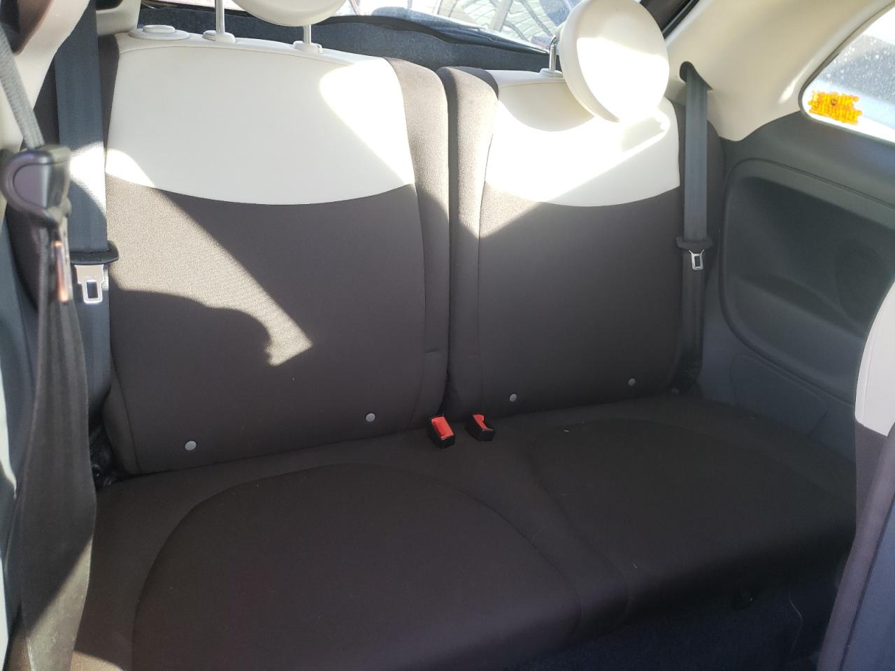 Photo 6 from auction – 2013 FIAT 500 POP with VIN 3C3CFFAR1DT512651