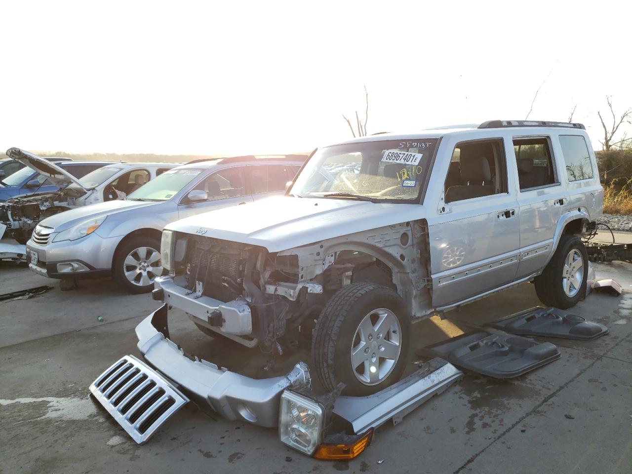 Photo 9 from auction – 2007 JEEP COMMANDER with VIN 1J8HH48K27C547376