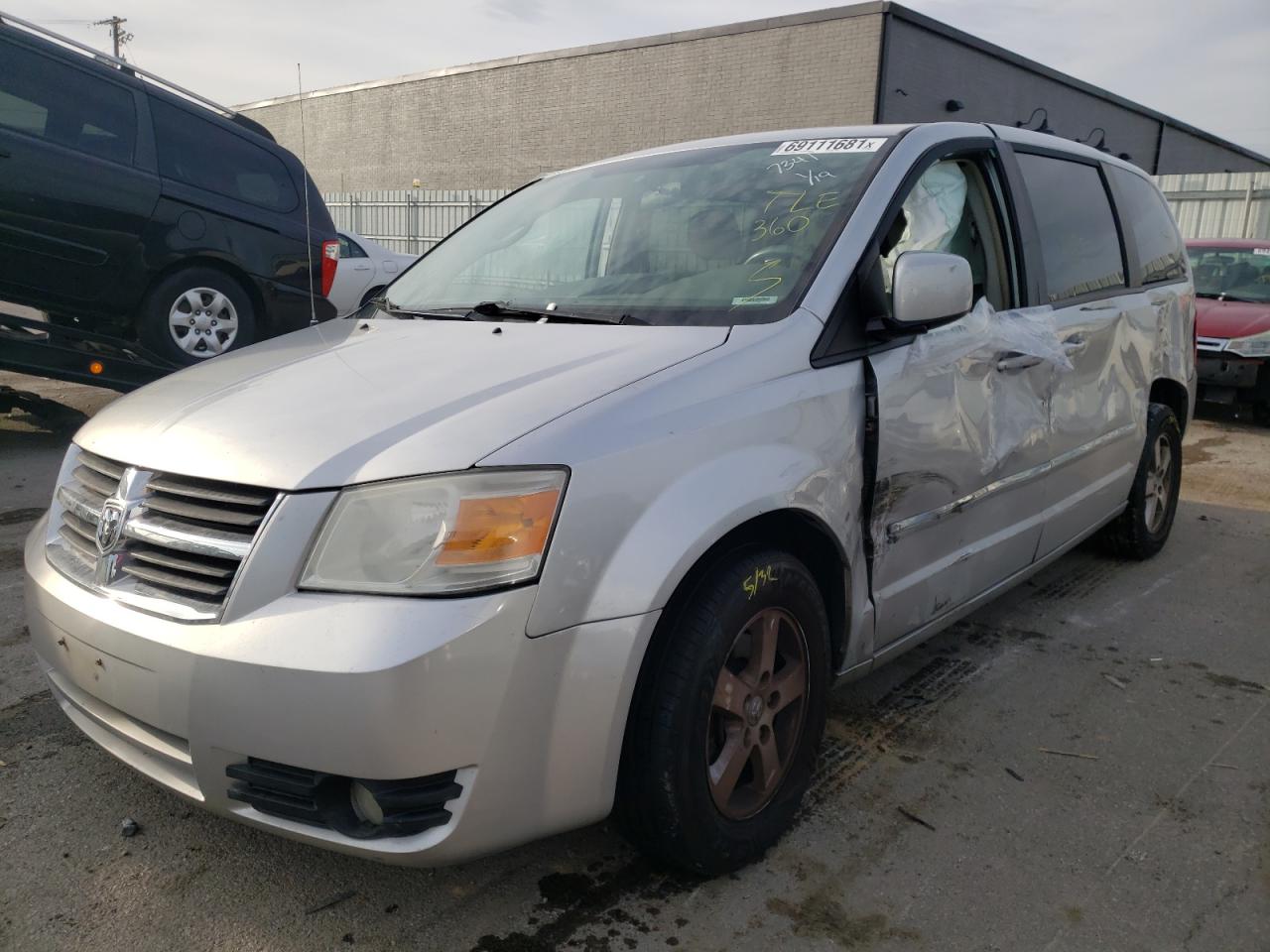 Photo 2 from auction – 2008 DODGE GRAND CARA with VIN 1D8HN54PX8B147341