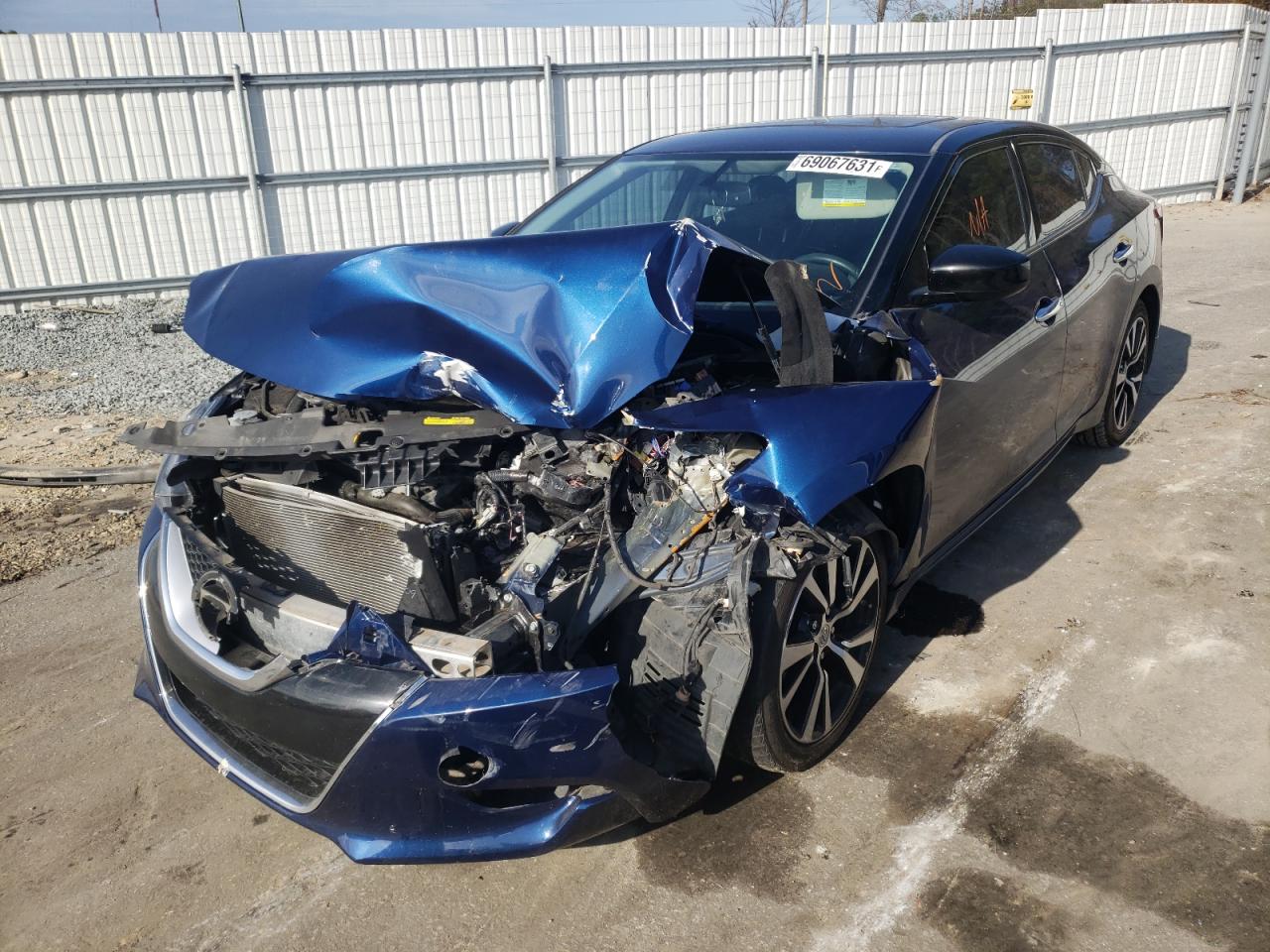 Photo 2 from auction – 2017 NISSAN MAXIMA 3.5 with VIN 1N4AA6AP1HC442107