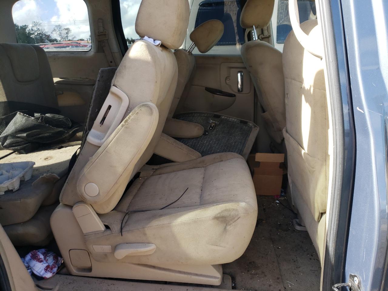 Photo 6 from auction – 2011 NISSAN QUEST S with VIN JN8AE2KP4B9012649