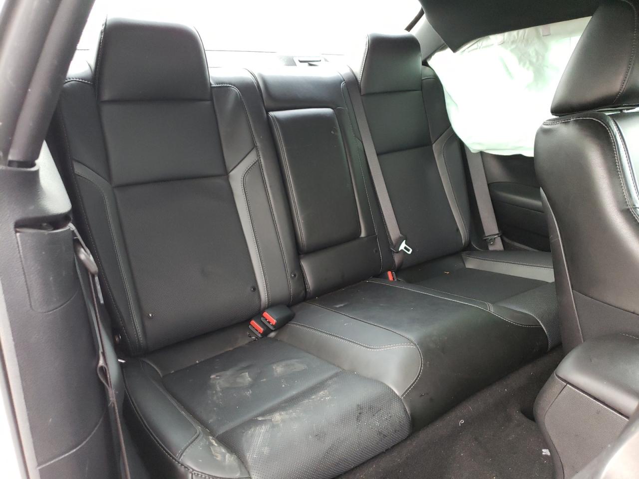 Photo 6 from auction – 2019 DODGE CHALLENGER with VIN 2C3CDZAG6KH659737