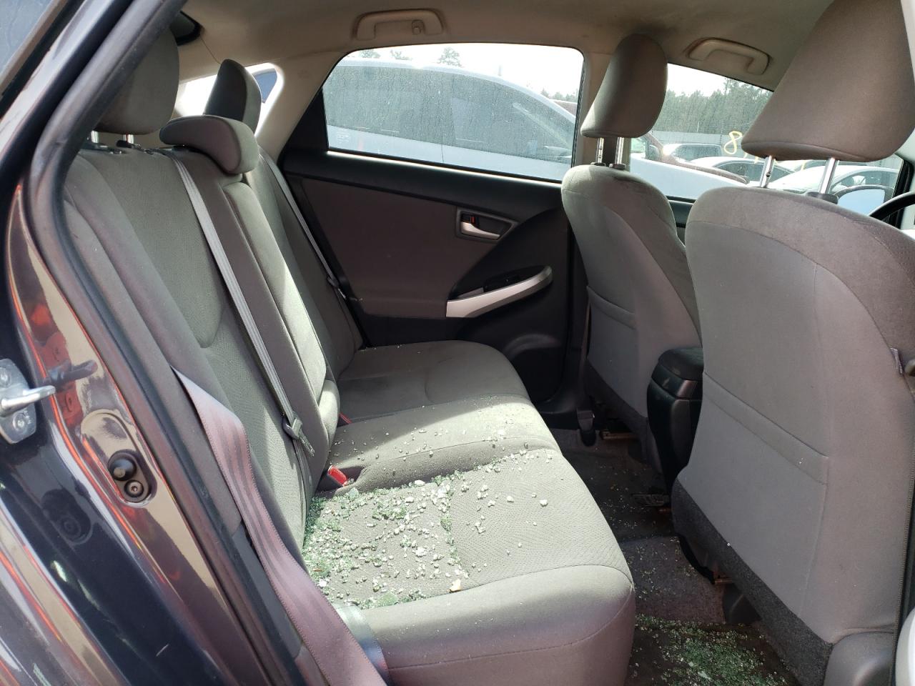 Photo 6 from auction – 2014 TOYOTA PRIUS with VIN JTDKN3DU0E1804146