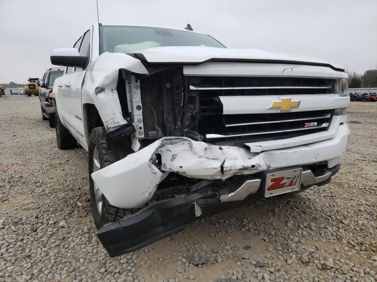 Photo 1 from auction – 2017 CHEVROLET SILVERADO with VIN 3GCUKSEJ2HG138056
