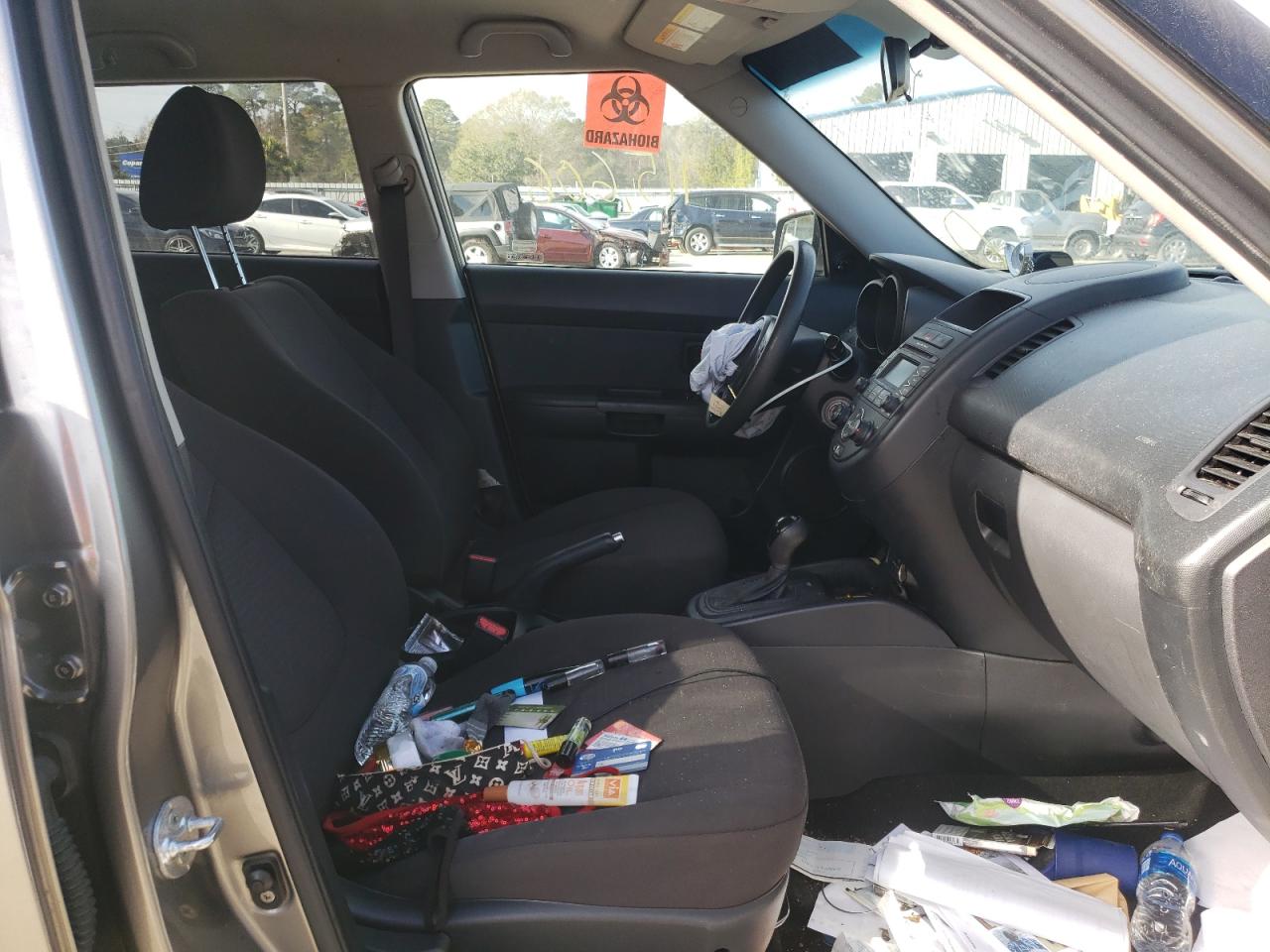 Photo 5 from auction – 2013 KIA SOUL with VIN KNDJT2A50D7608244