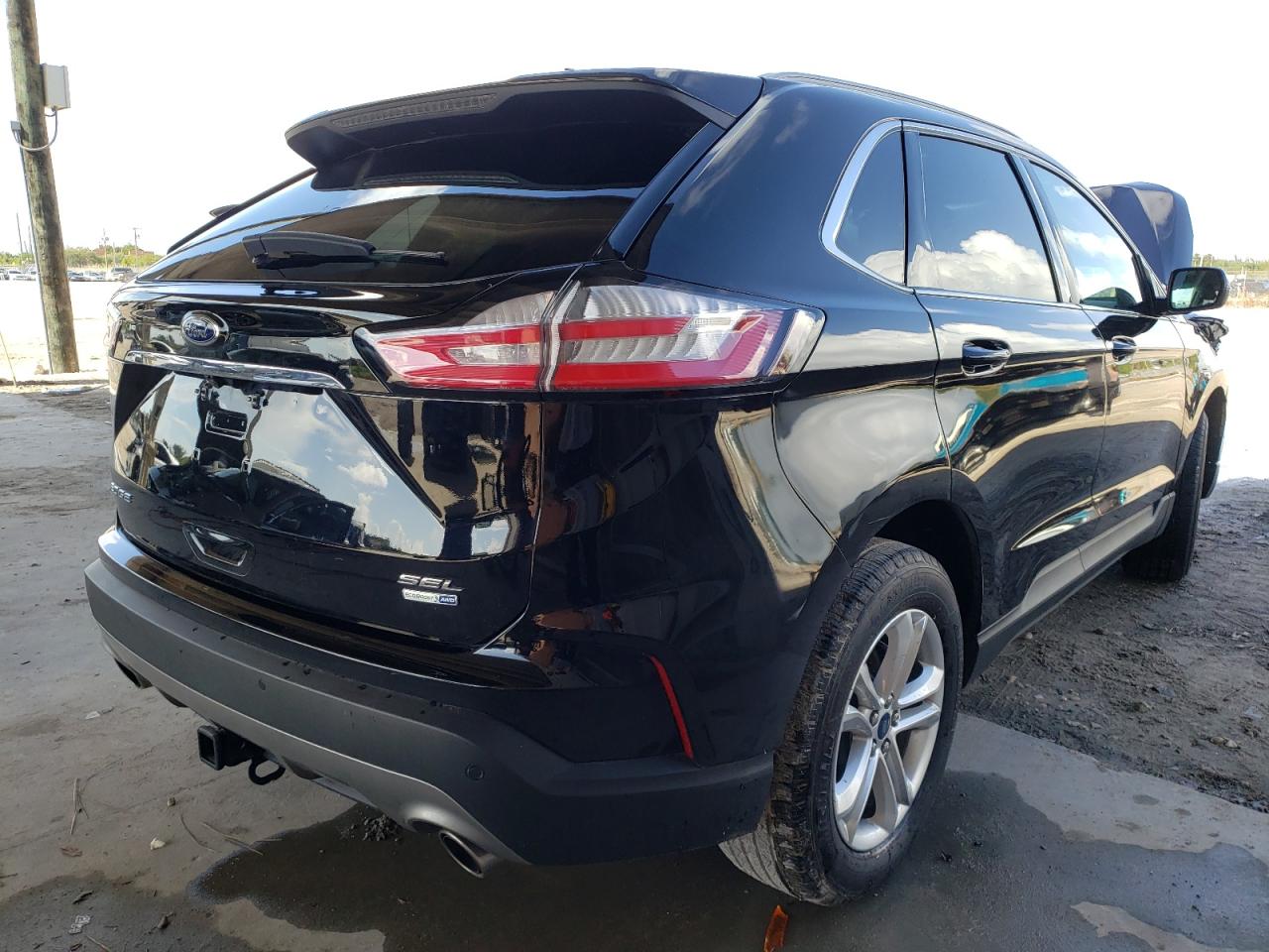 Photo 4 from auction – 2020 FORD EDGE SEL with VIN 2FMPK4J96LBA55385