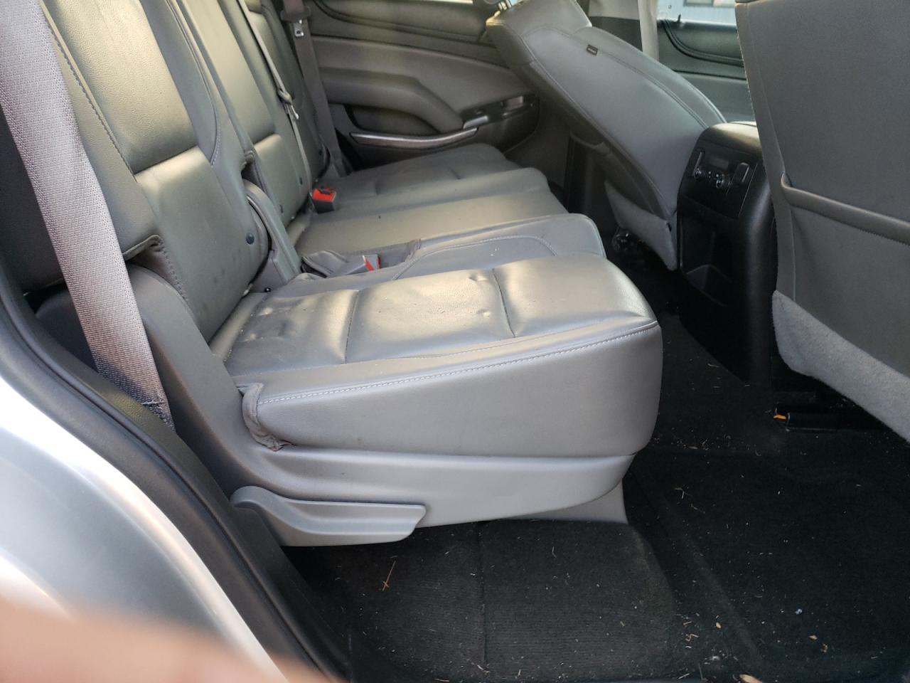 Photo 6 from auction – 2016 CHEVROLET TAHOE with VIN 1GNSCBKC8GR123500