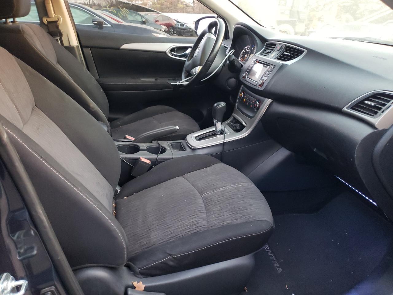 Photo 5 from auction – 2015 NISSAN SENTRA S with VIN 3N1AB7AP7FL635251
