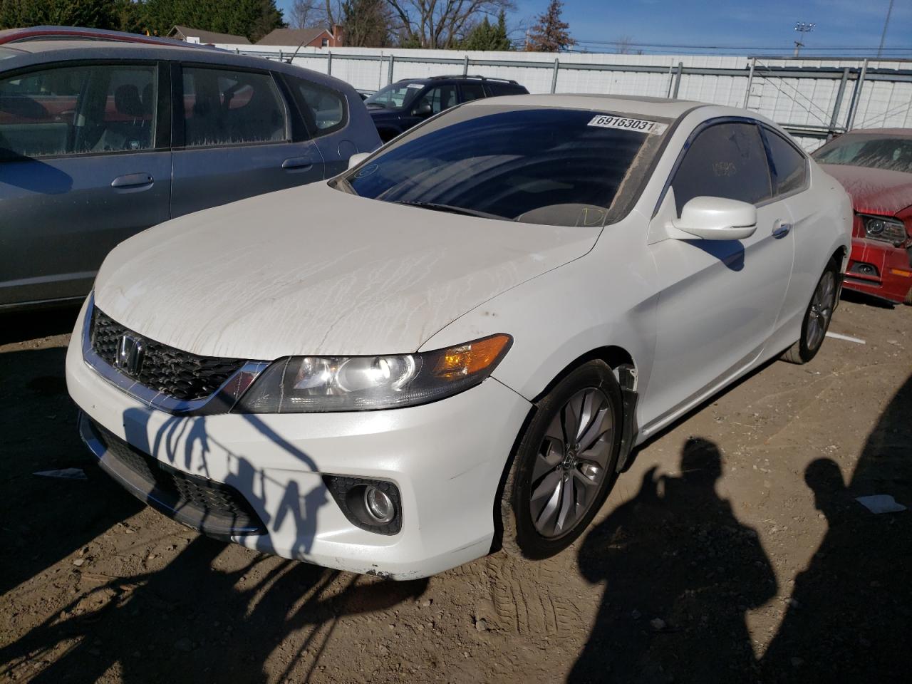 Photo 2 from auction – 2015 HONDA ACCORD EX with VIN 1HGCT1B77FA009514
