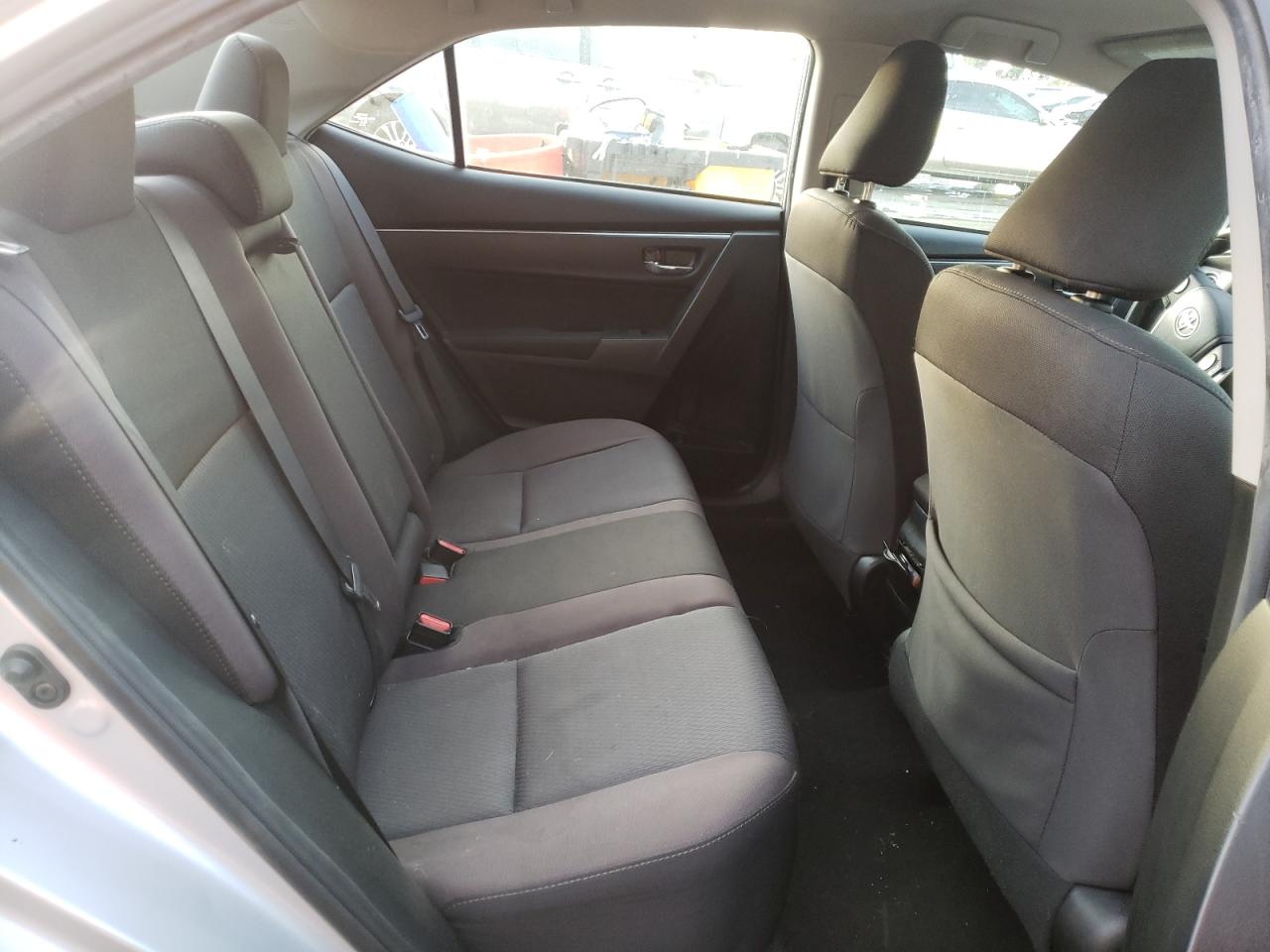 Photo 6 from auction – 2017 TOYOTA COROLLA L with VIN 2T1BURHE0HC943766