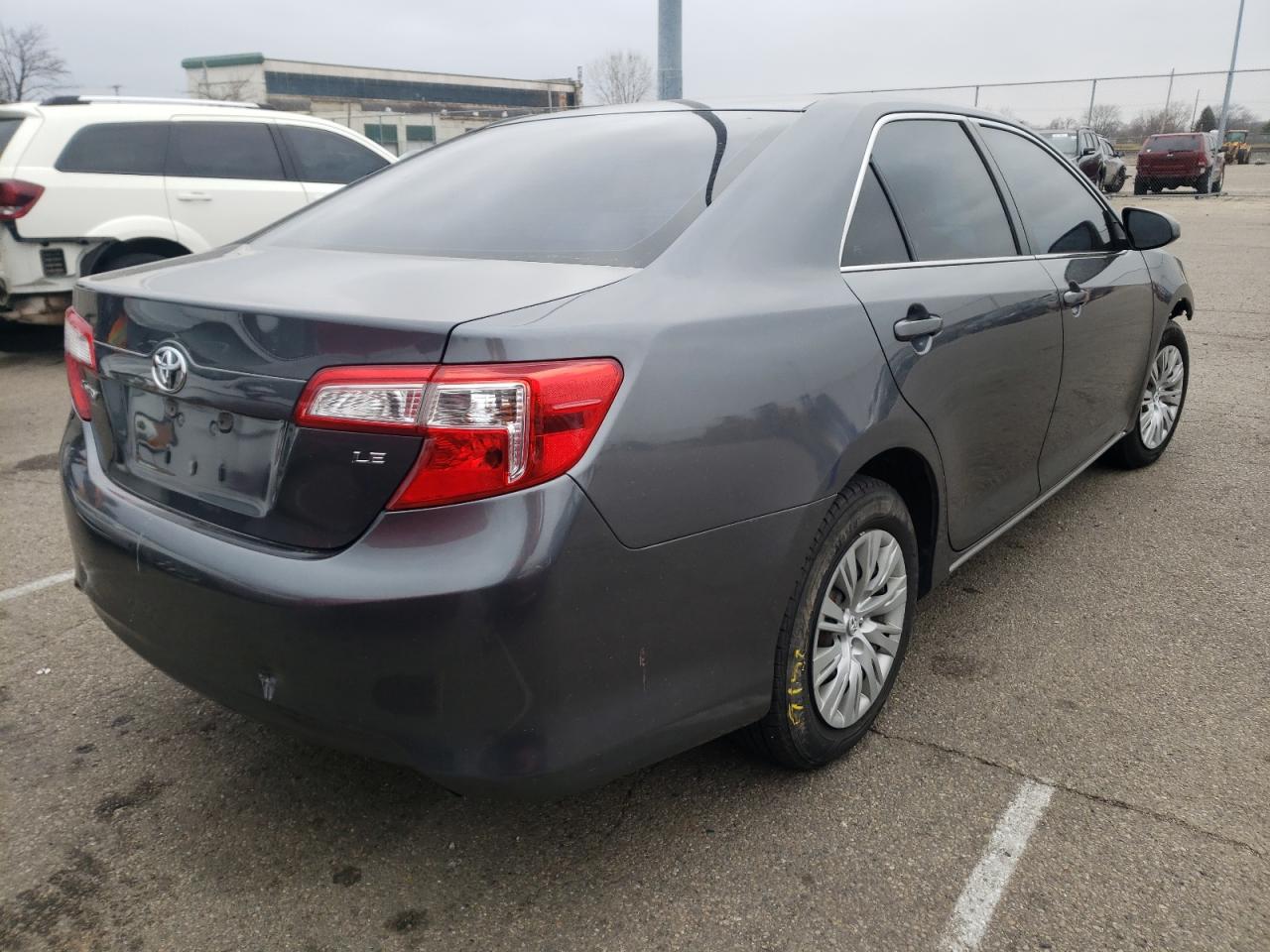 Zdjęcie 4 z aukcji – 2012 TOYOTA CAMRY BASE z VIN 4T1BF1FK9CU043430