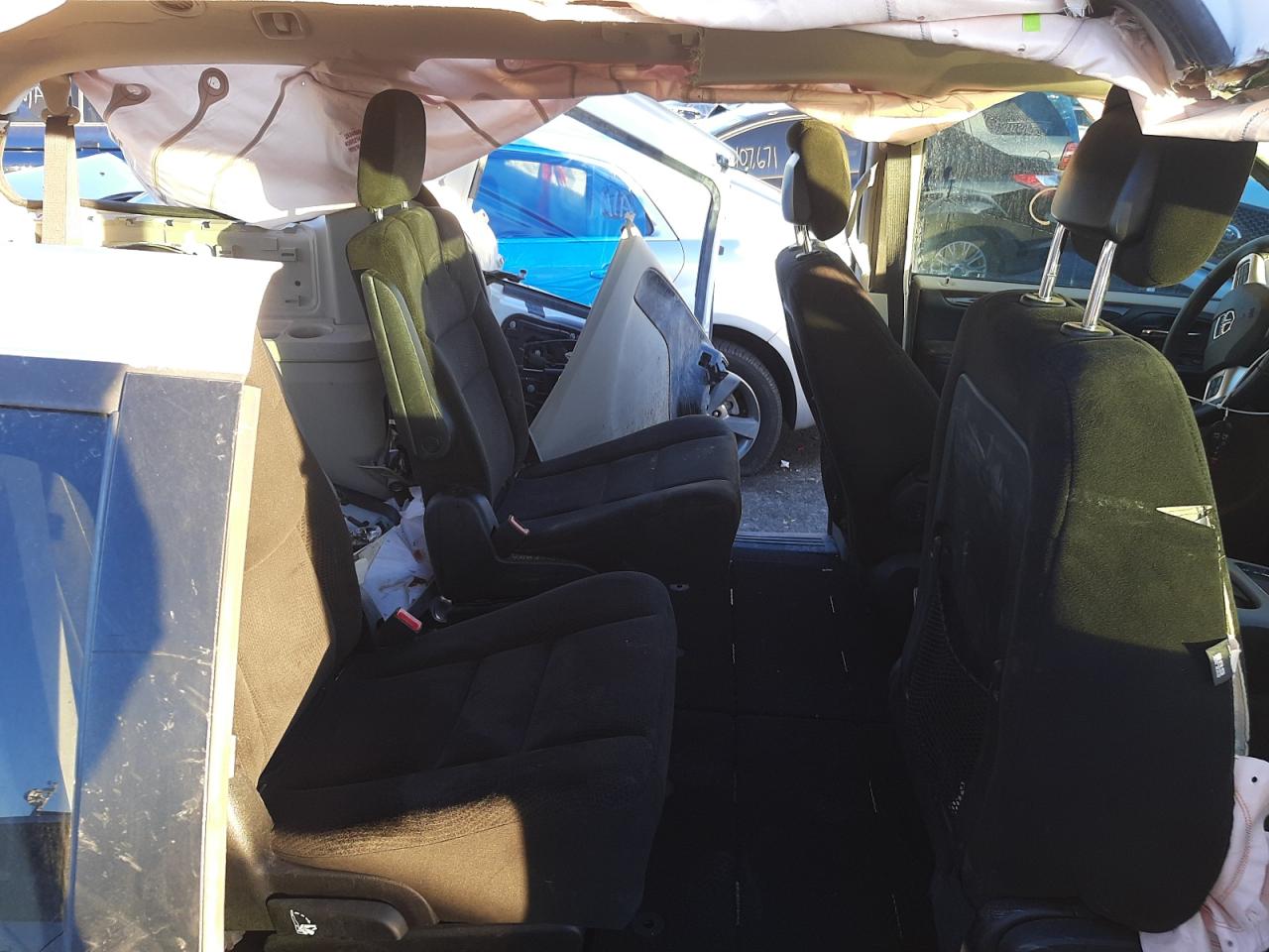Photo 6 from auction – 2016 DODGE GRAND CARA with VIN 2C4RDGCG2GR317923