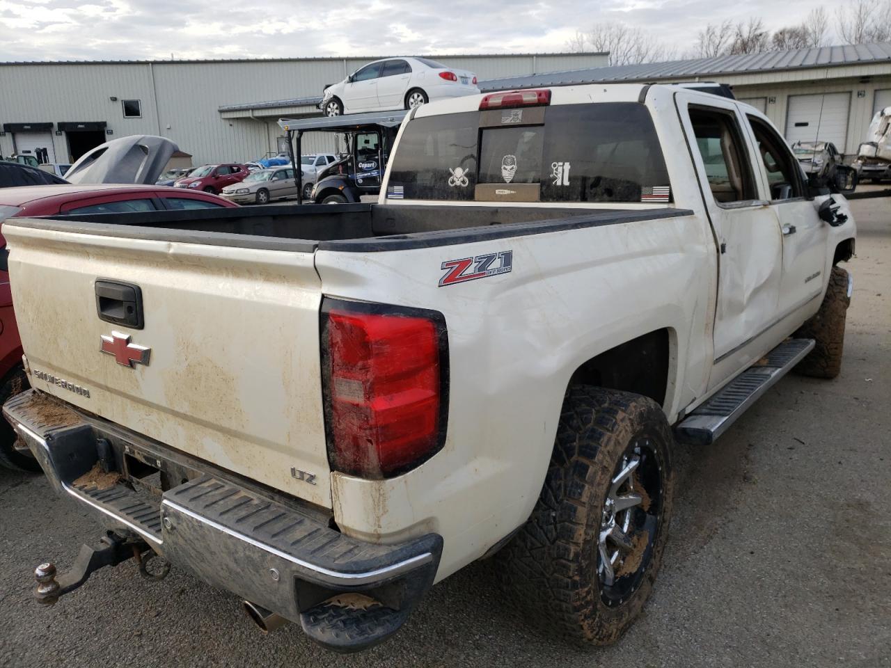 Photo 4 from auction – 2015 CHEVROLET SILVERADO with VIN 3GCUKSEC5FG117149