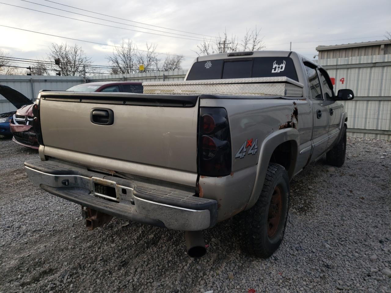 Photo 4 from auction – 2002 GMC SIERRA K25 with VIN 1GTHK23172F215887