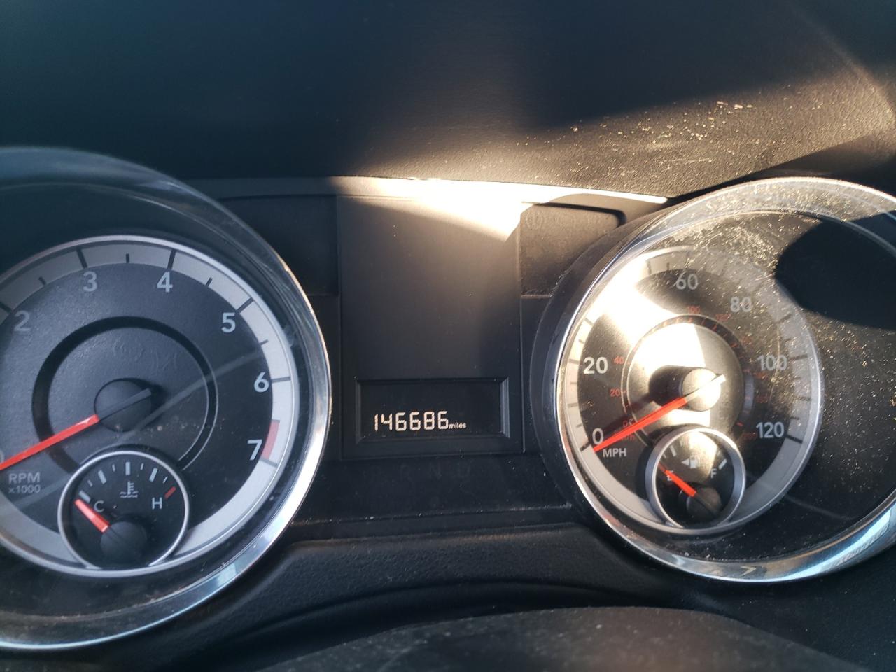 Photo 8 from auction – 2015 DODGE GRAND CARA with VIN 2C4RDGBG6FR607307
