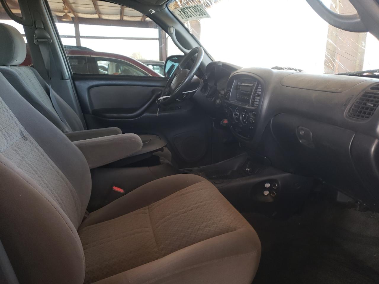 Photo 5 from auction – 2006 TOYOTA TUNDRA DOU with VIN 5TBDT44146S511101