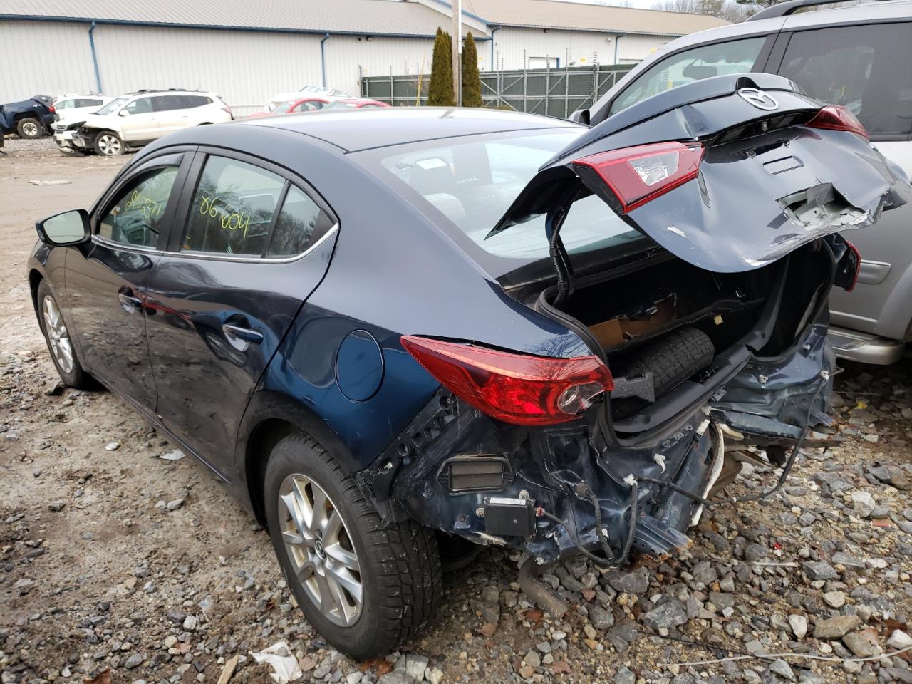 Photo 3 from auction – 2015 MAZDA 3 TOURING with VIN JM1BM1V77F1249083
