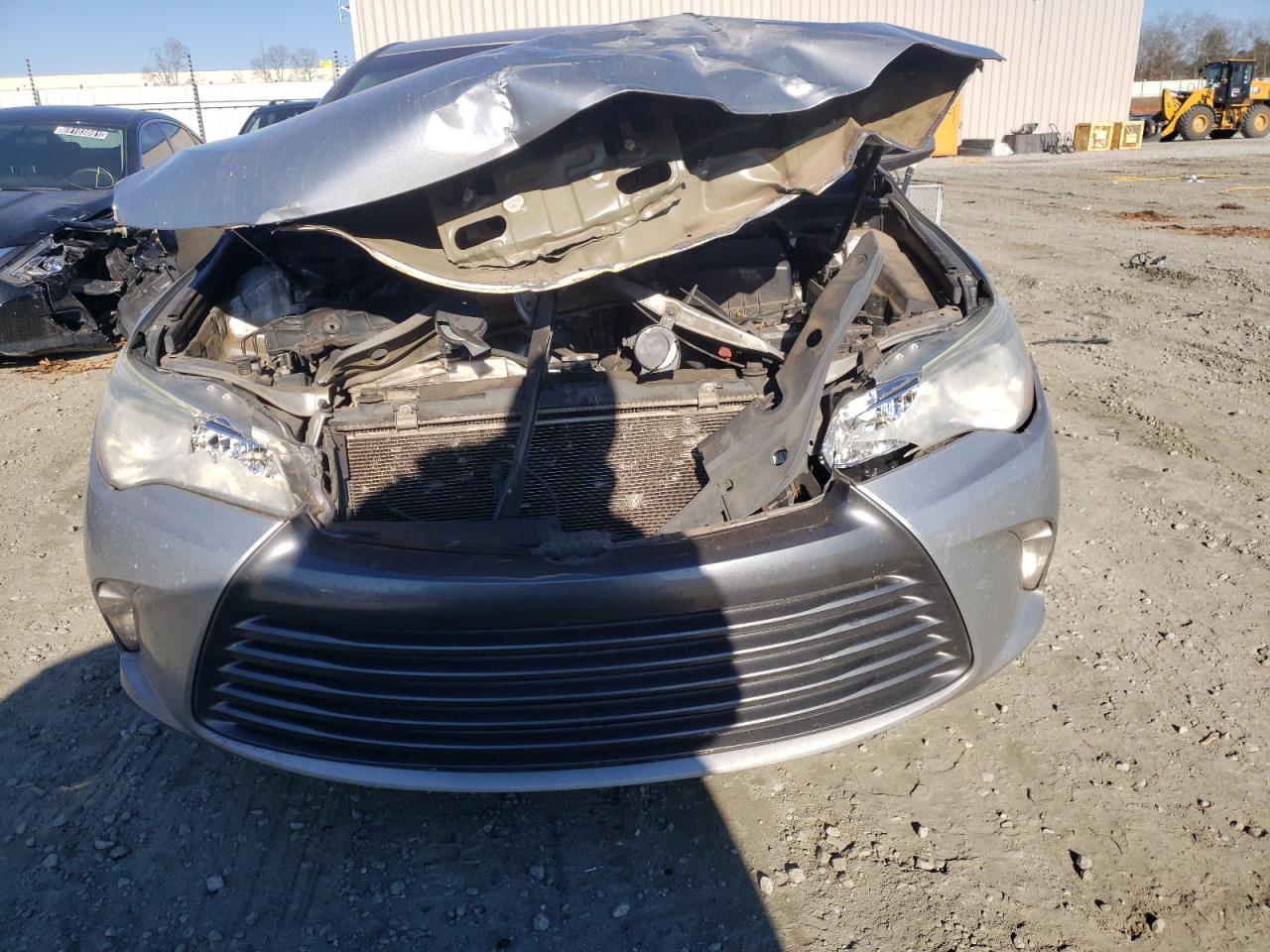 Photo 9 from auction – 2015 TOYOTA CAMRY LE with VIN 4T1BF1FK6FU011569