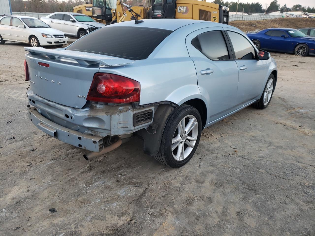 Photo 4 from auction – 2013 DODGE AVENGER with VIN 1C3CDZCB2DN615990