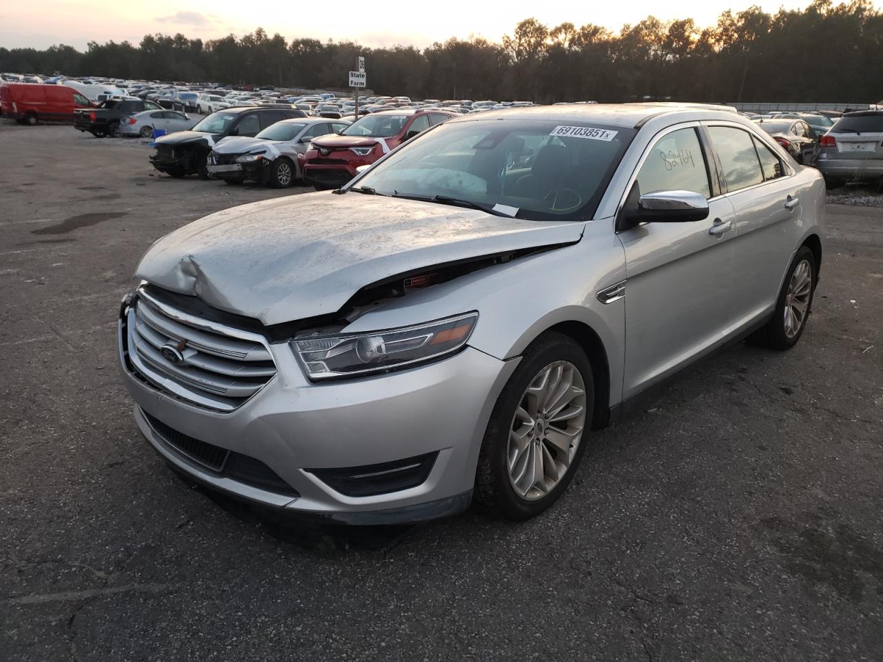 Photo 2 from auction – 2017 FORD TAURUS LIM with VIN 1FAHP2F86HG115279
