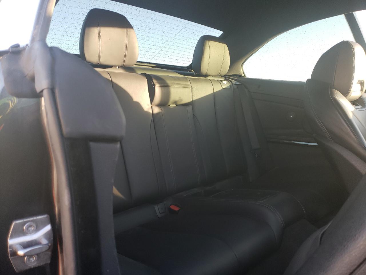 Photo 6 from auction – 2015 BMW M4 with VIN WBS3U9C59FJ968008